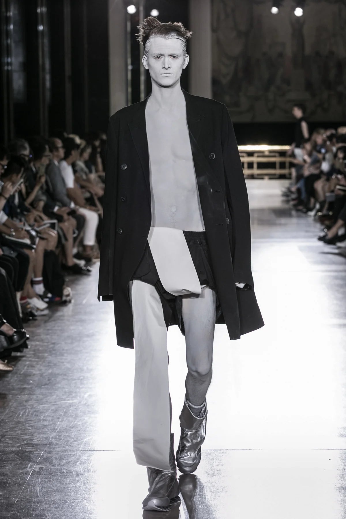 S/S 15 "FAUN" Runway Polyester Pod Shorts Rick Owens IT46
