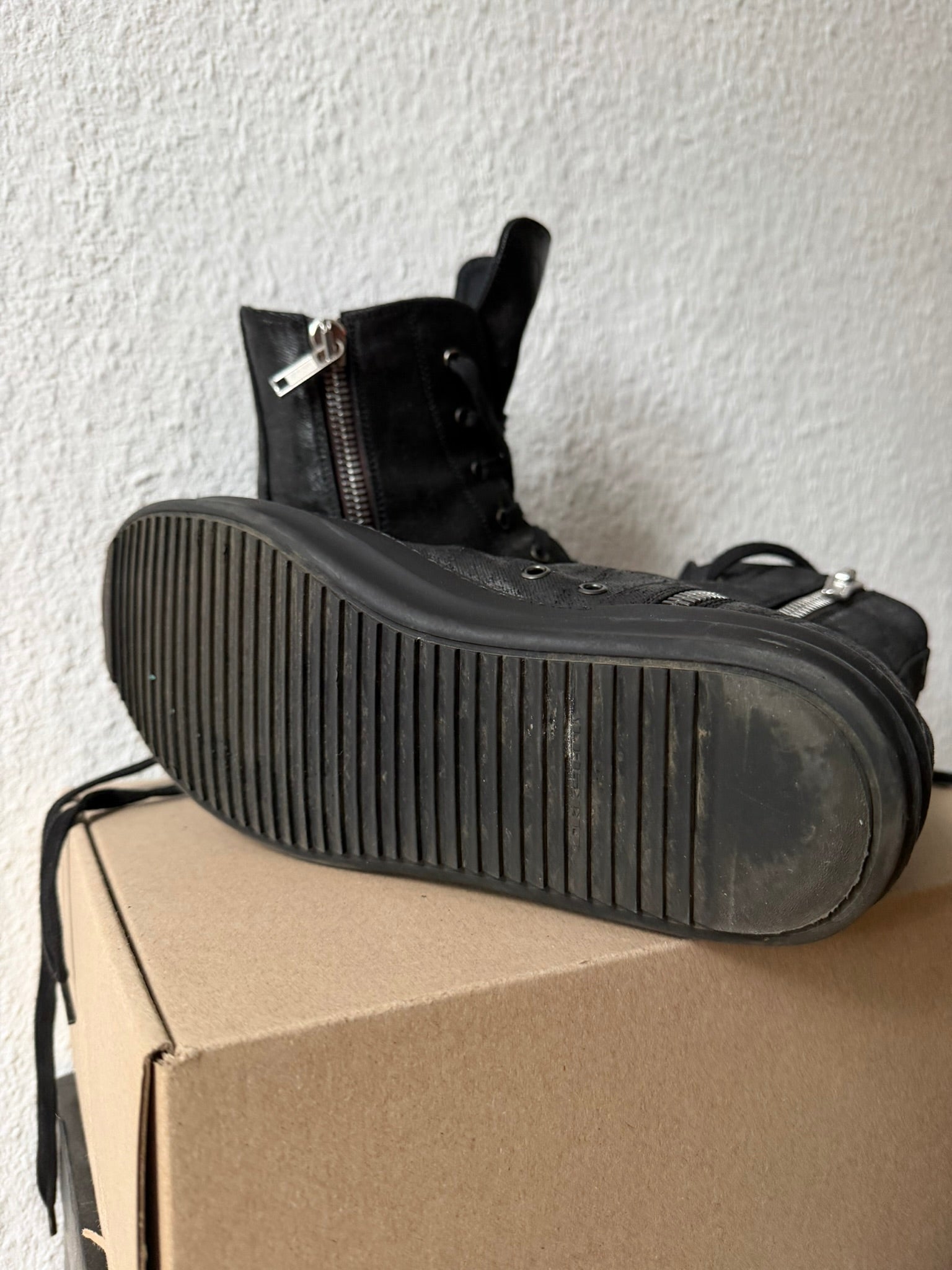 Triple Black Waxed Hi-Top Ramones Rick Owens IT43/US10