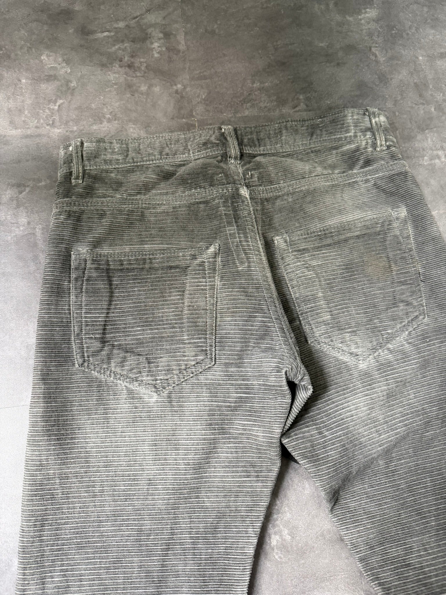 S/S 09 „STRUTTER“ Hog Wash Grosgrain Detroit Cut Jeans IT30