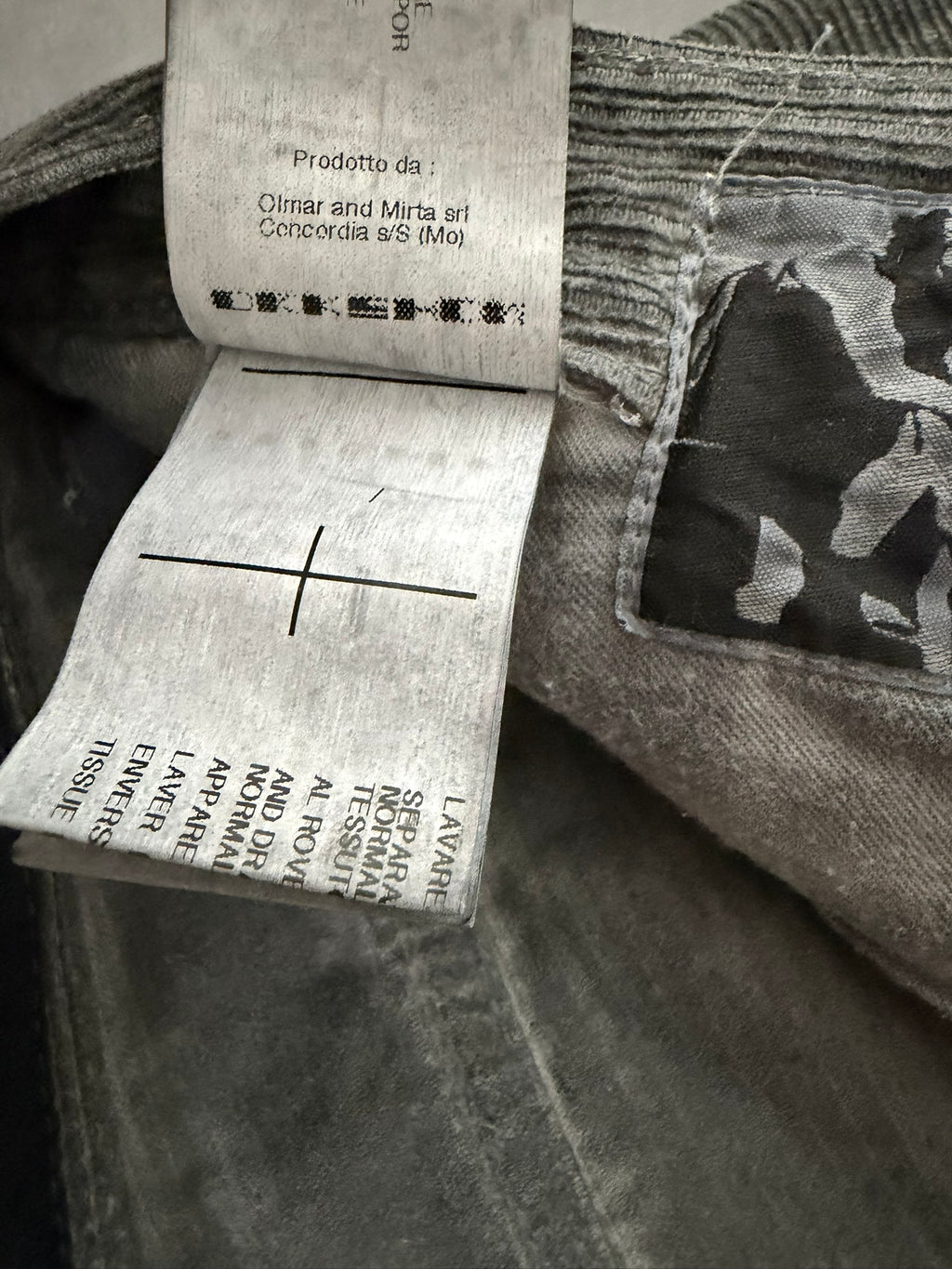 S/S 09 „STRUTTER“ Hog Wash Grosgrain Detroit Cut Jeans IT30
