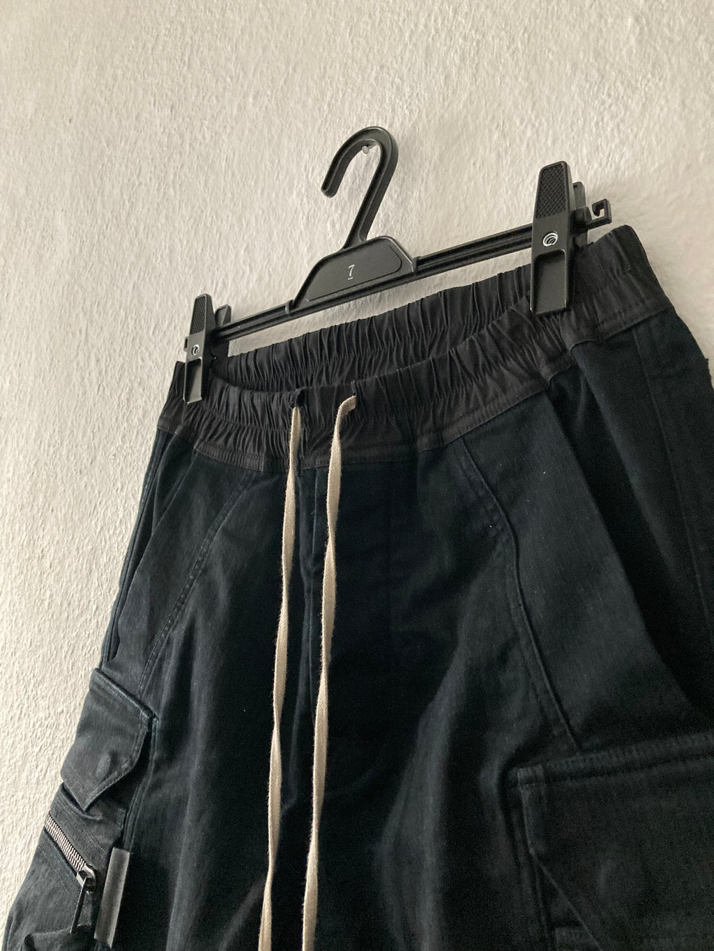 F/W 16 "MASTODON" SB Runway Skinny Mastodon Cargo Pants in Black Size 50/34