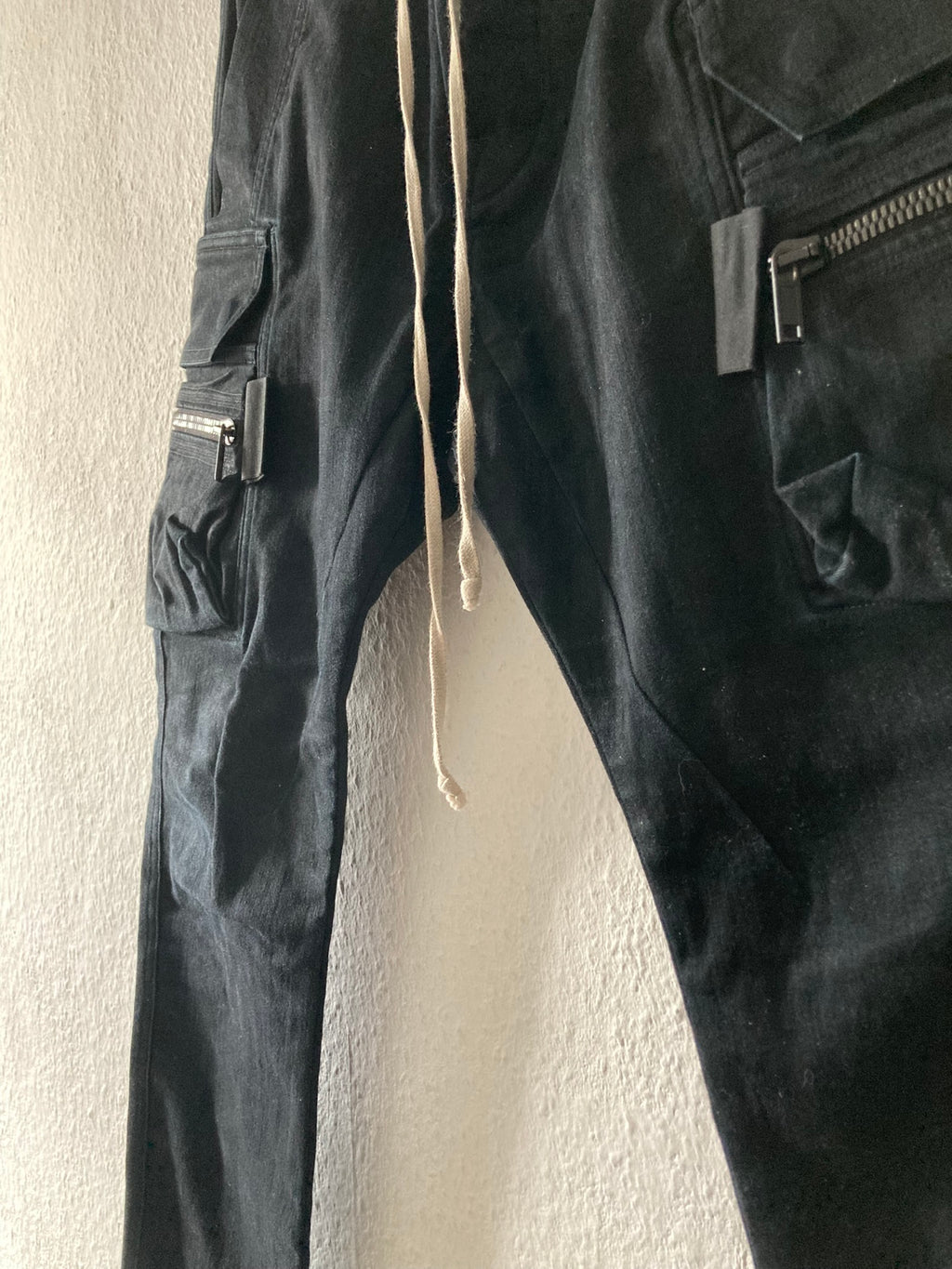 F/W 16 "MASTODON" SB Runway Skinny Mastodon Cargo Pants in Black Size 50/34