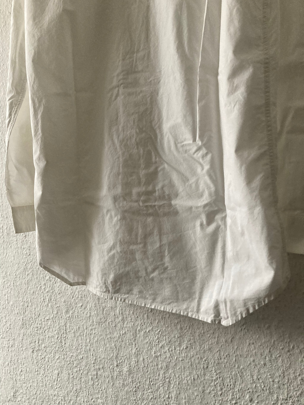 F/W 15 "SPHINX" V-Collar Dress Shirt in Milk