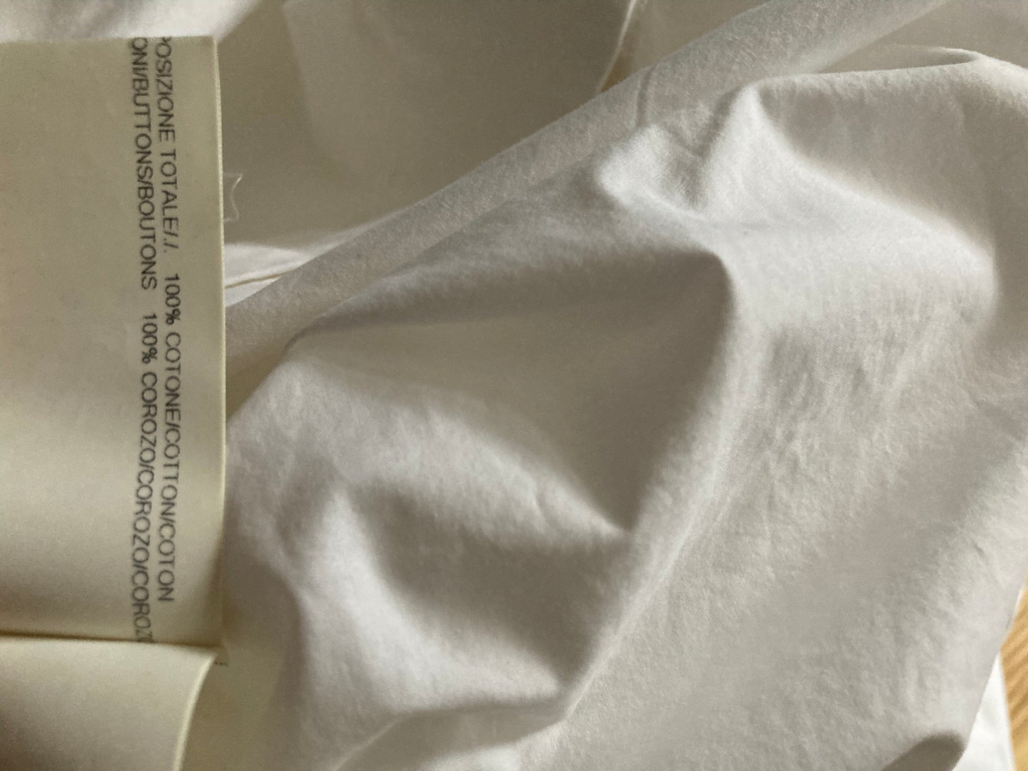 F/W 15 "SPHINX" V-Collar Dress Shirt in Milk