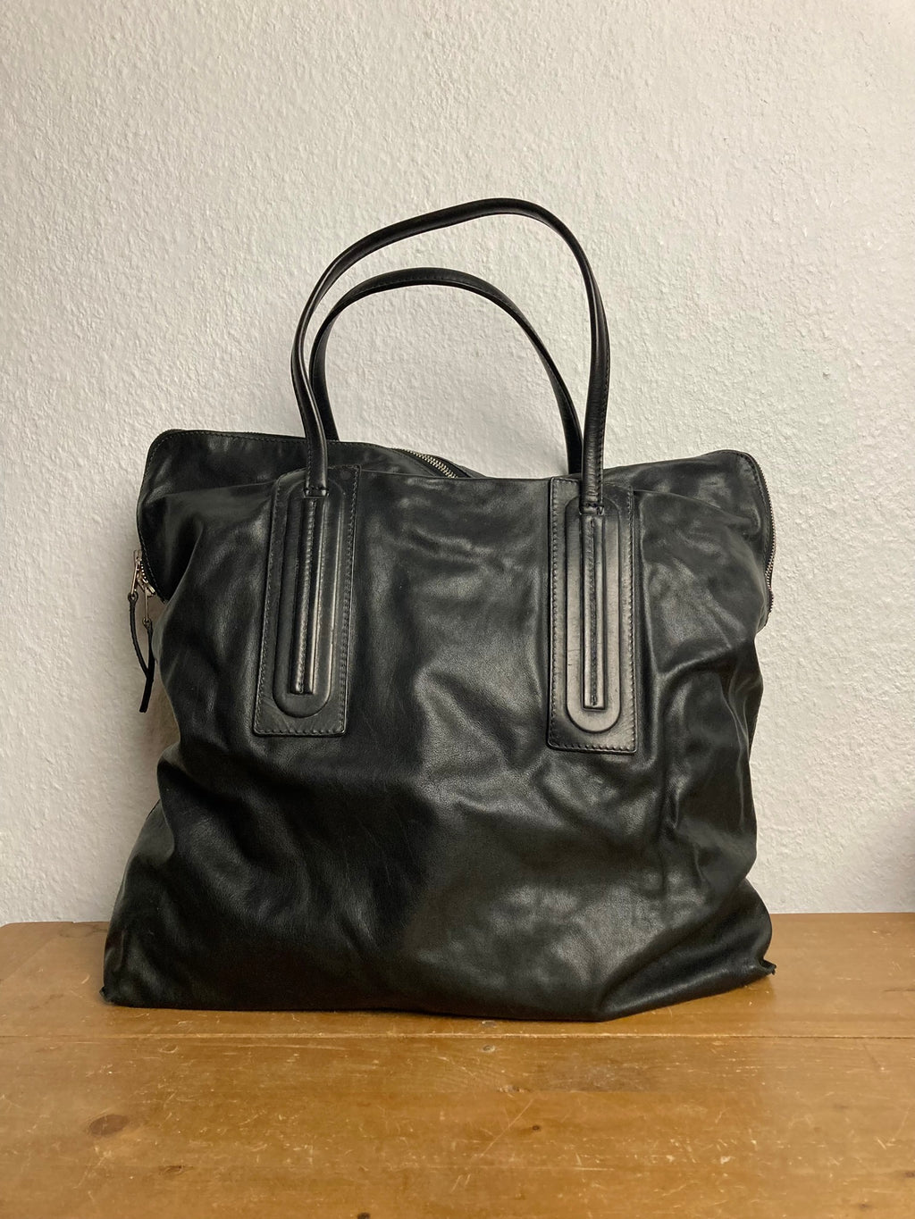 F/W 15 "SPHINX" Large Leather Carry-All in Black