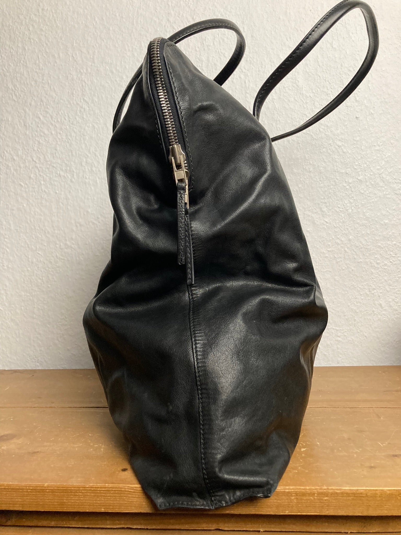F/W 15 "SPHINX" Large Leather Carry-All in Black