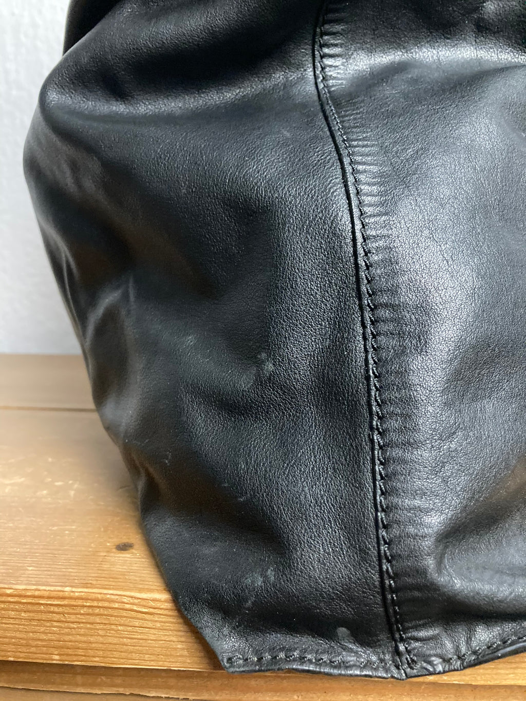 F/W 15 "SPHINX" Large Leather Carry-All in Black