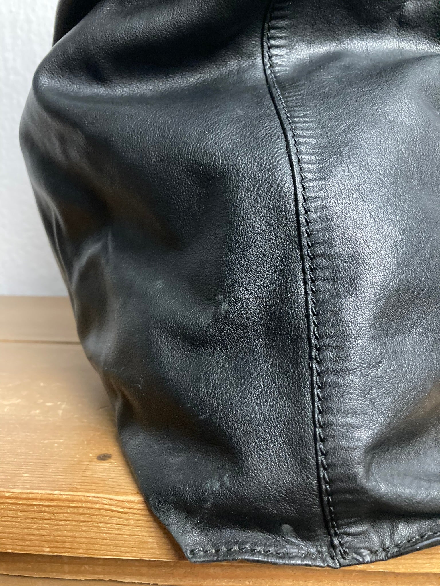 F/W 15 "SPHINX" Large Leather Carry-All in Black