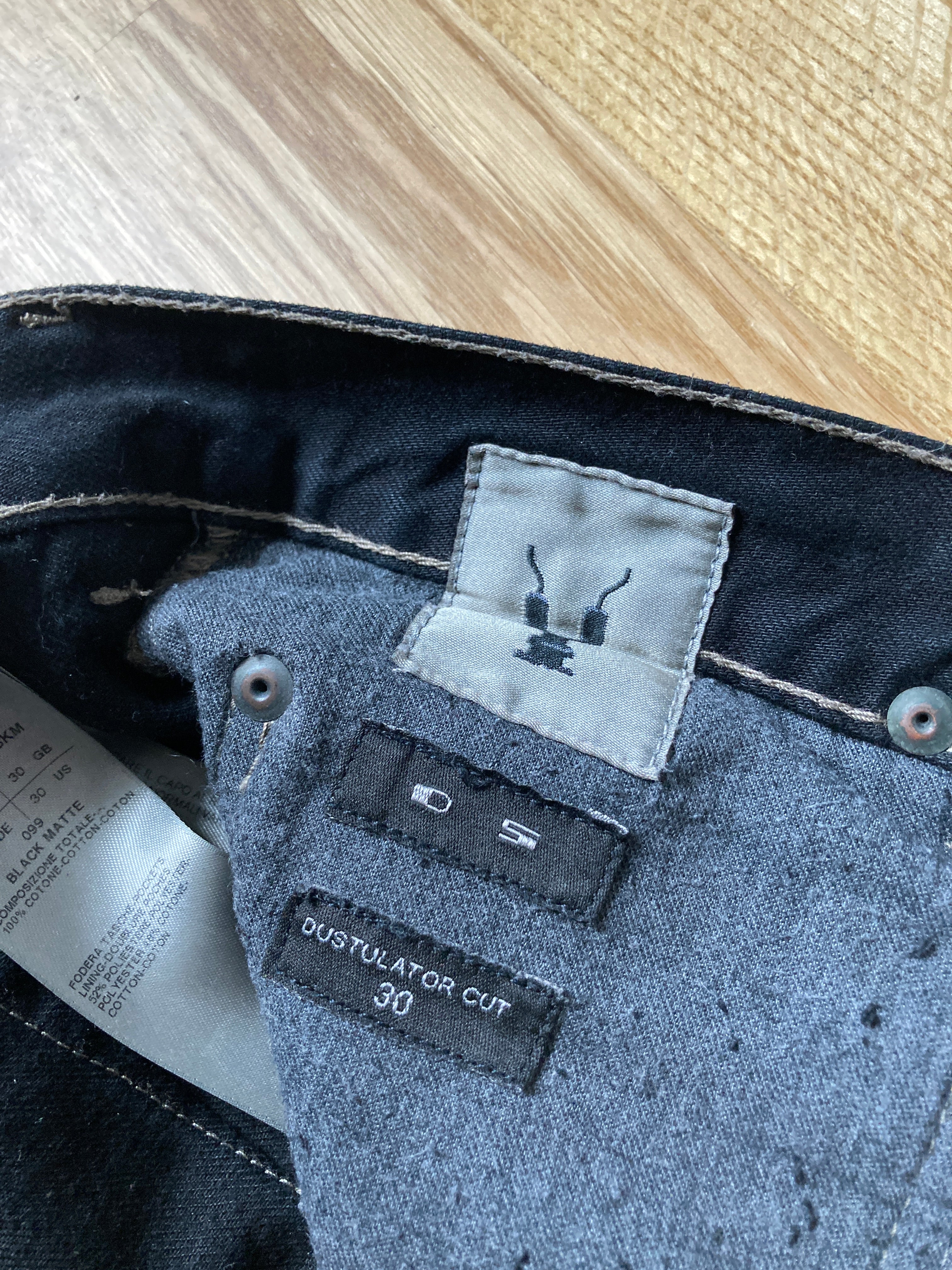 F/W 17 "GLITTER" Black Heavy Waxed Matte Dustulator Cut Denim US30