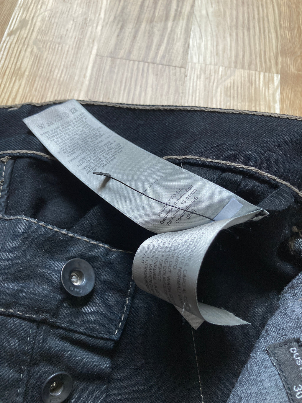 F/W 17 "GLITTER" Black Heavy Waxed Matte Dustulator Cut Denim US30