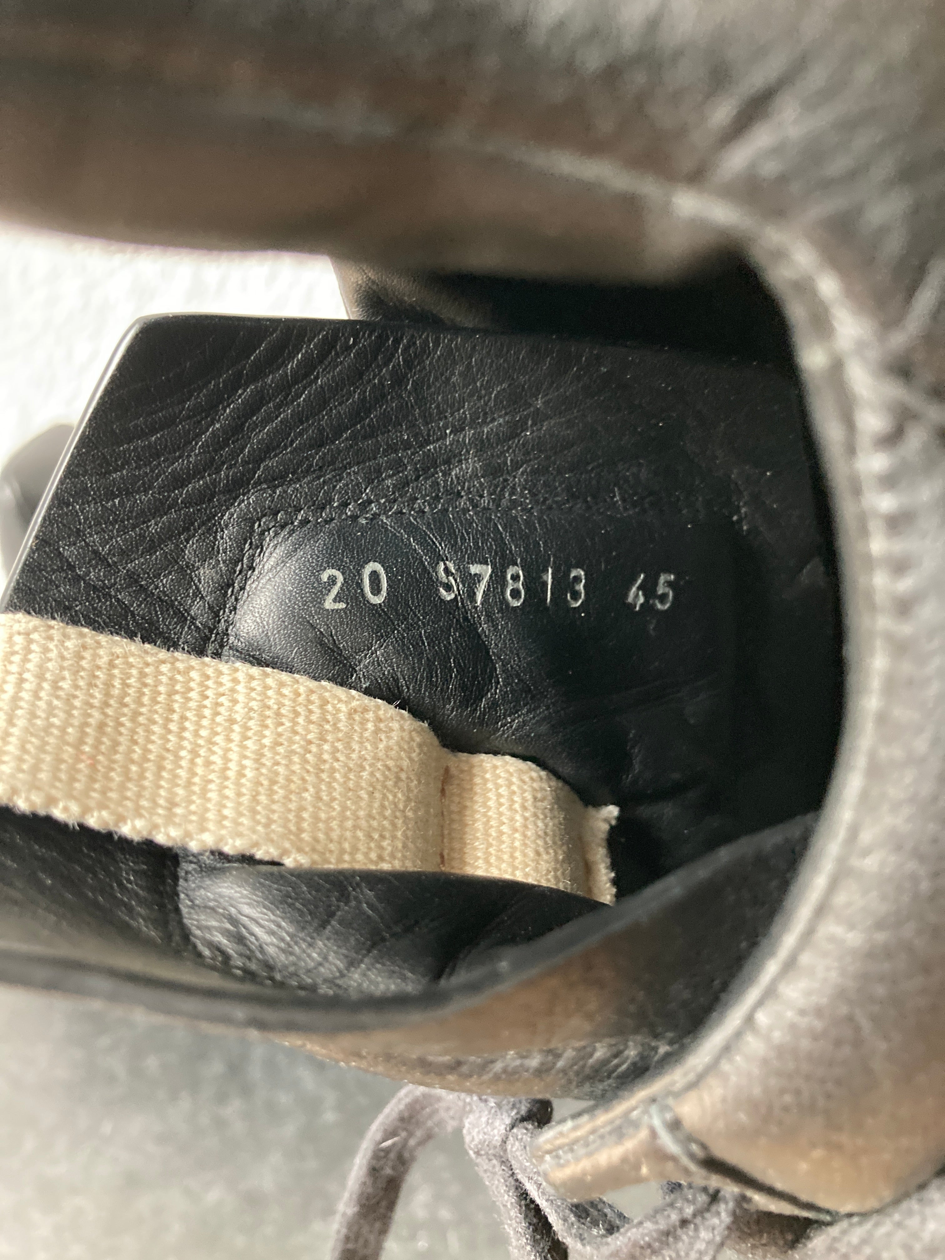 S/S 20 "TECUATL" Triple Black Maximal Megalace Runners 12/45