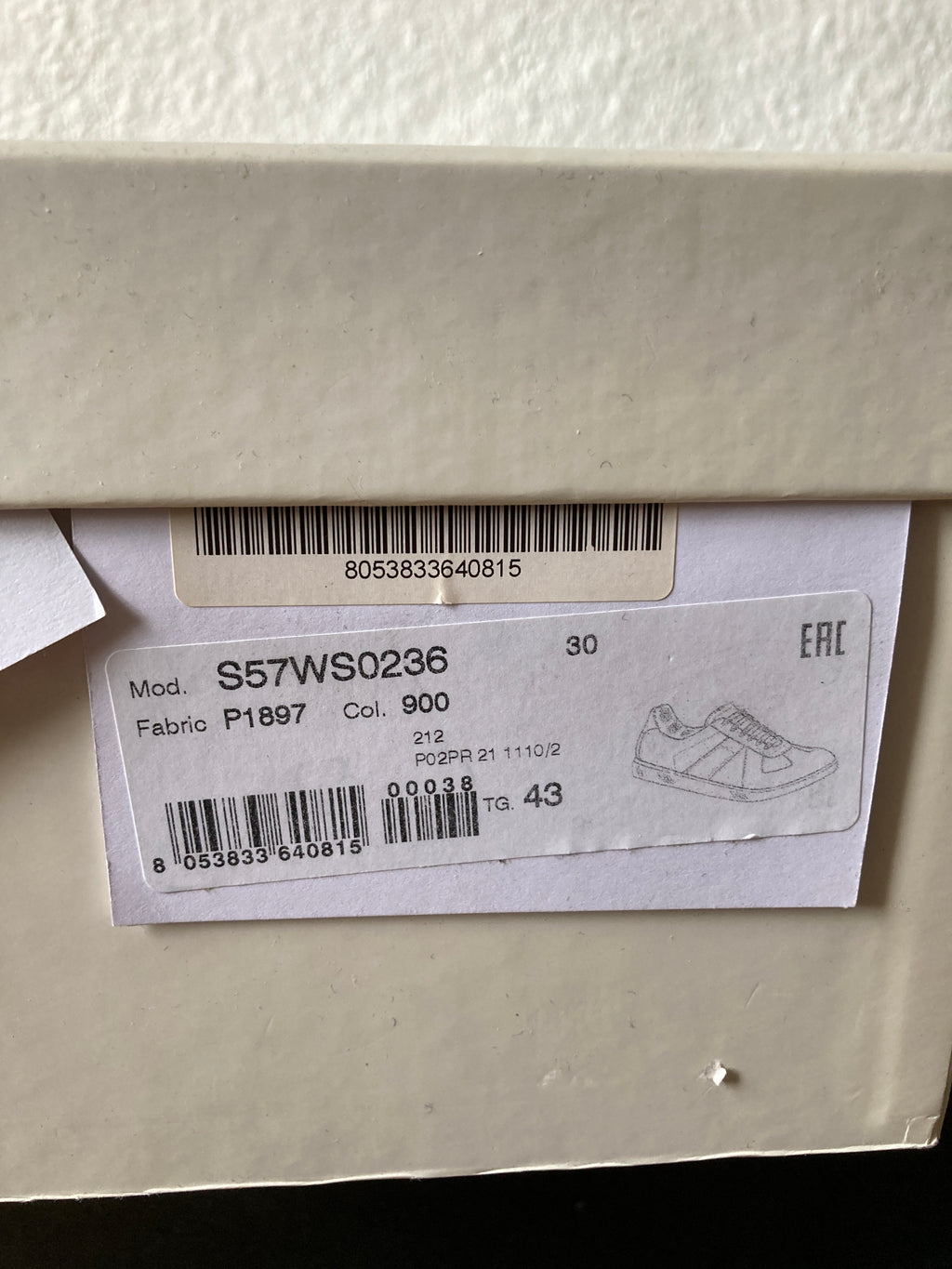 One-of-One Maison Margiela x William Cobbing Clay Splatter Replica in Black and Size IT43