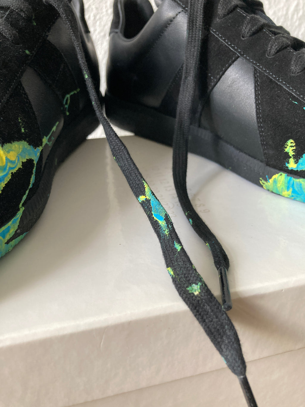 One-of-One Maison Margiela x William Cobbing Clay Splatter Replica in Black and Size IT43