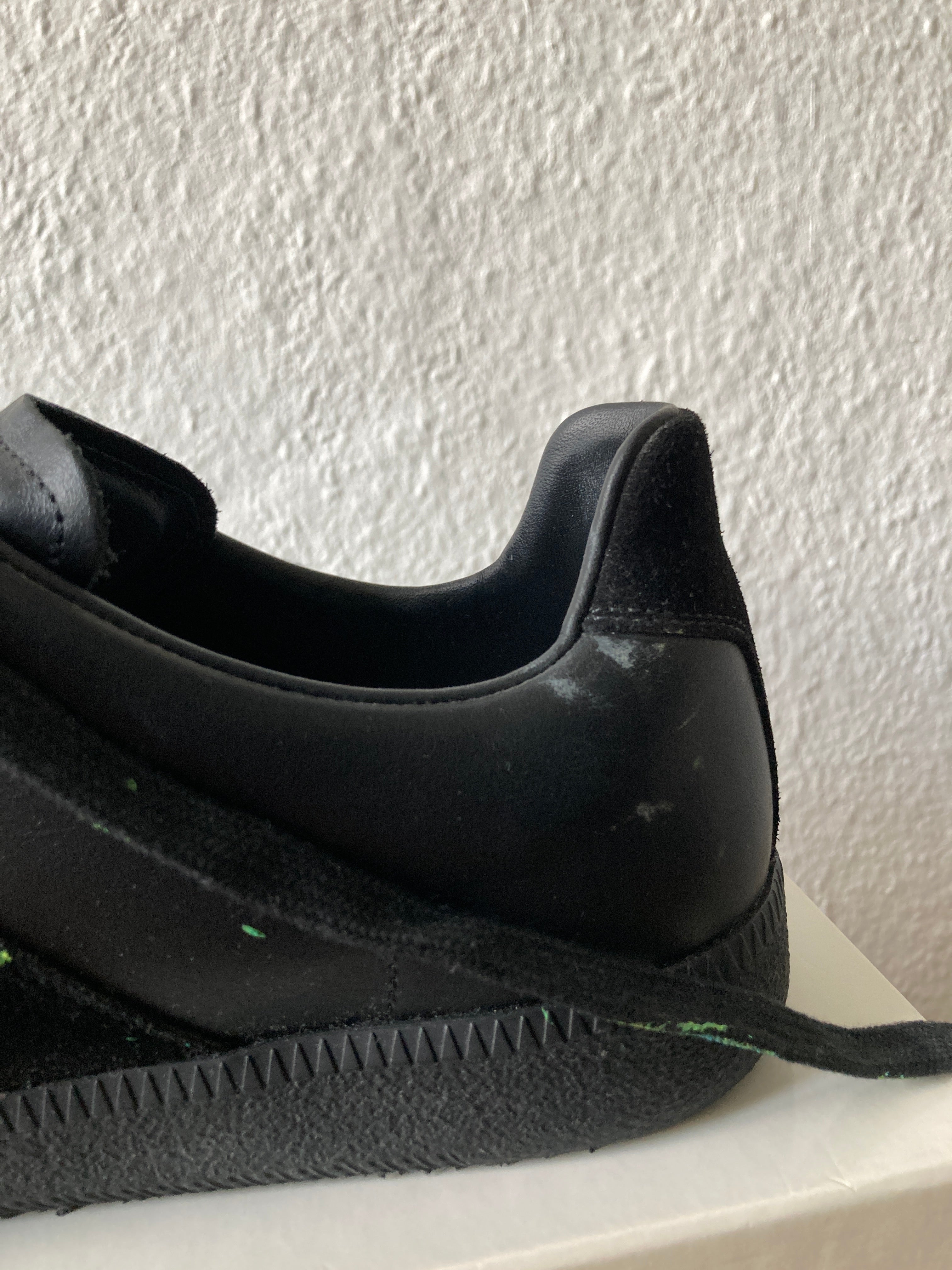 One-of-One Maison Margiela x William Cobbing Clay Splatter Replica in Black and Size IT43