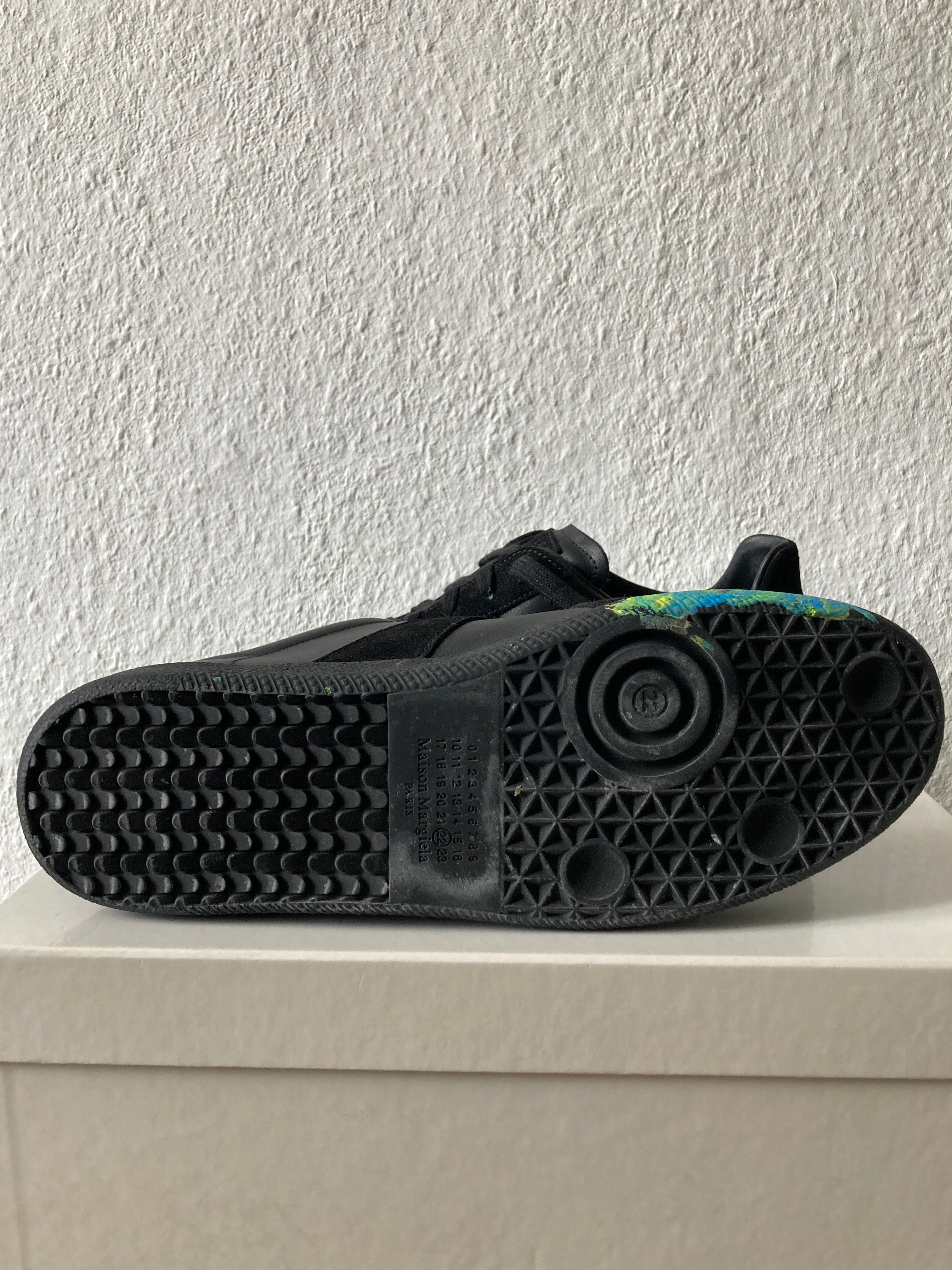 One-of-One Maison Margiela x William Cobbing Clay Splatter Replica in Black and Size IT43