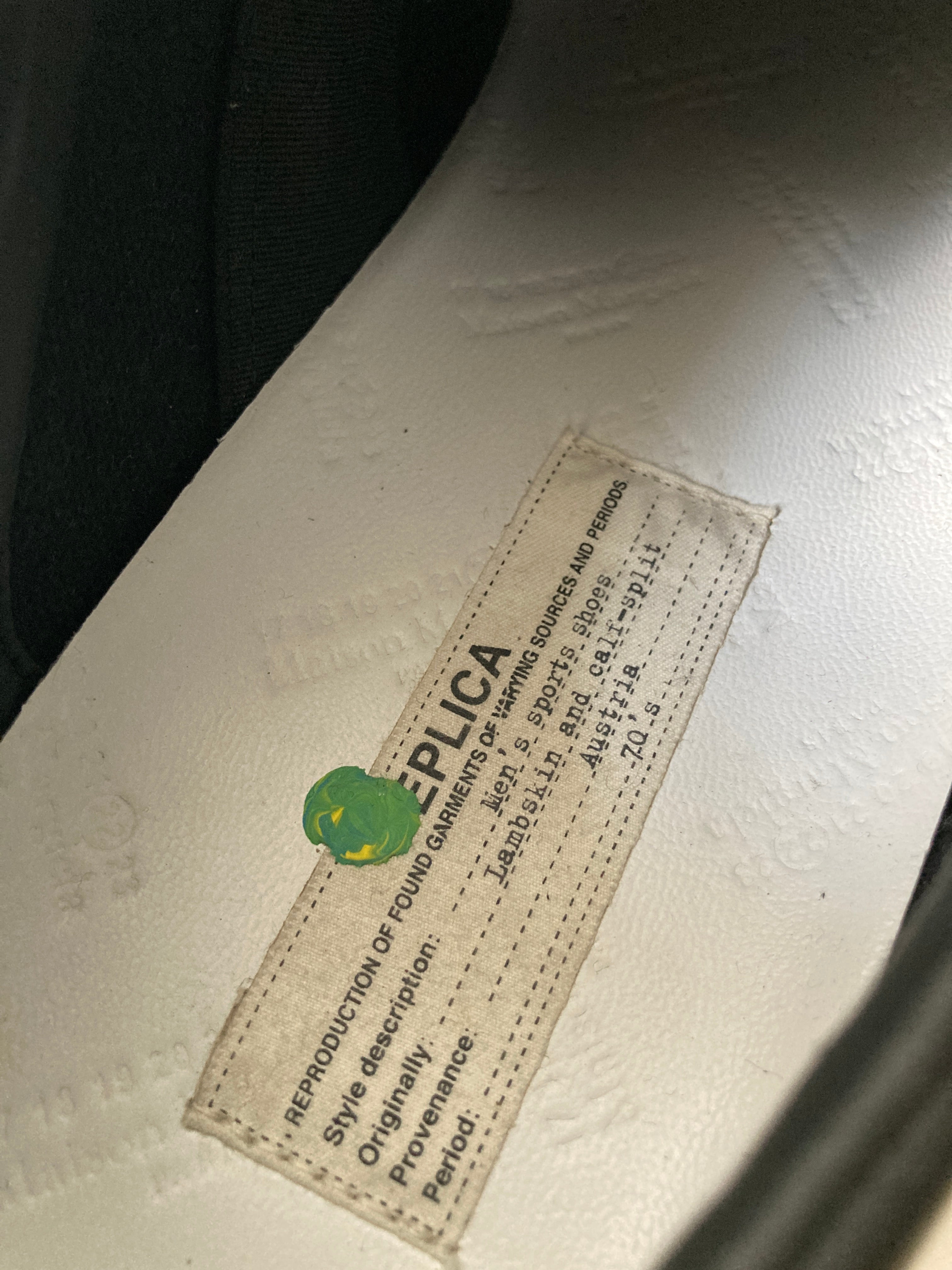 One-of-One Maison Margiela x William Cobbing Clay Splatter Replica in Black and Size IT43