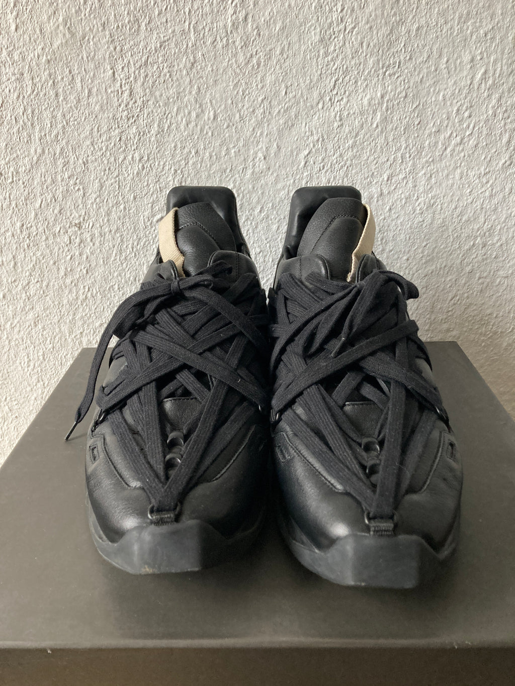 S/S 20 "TECUATL" Triple Black Maximal Megalace Runners 12/45