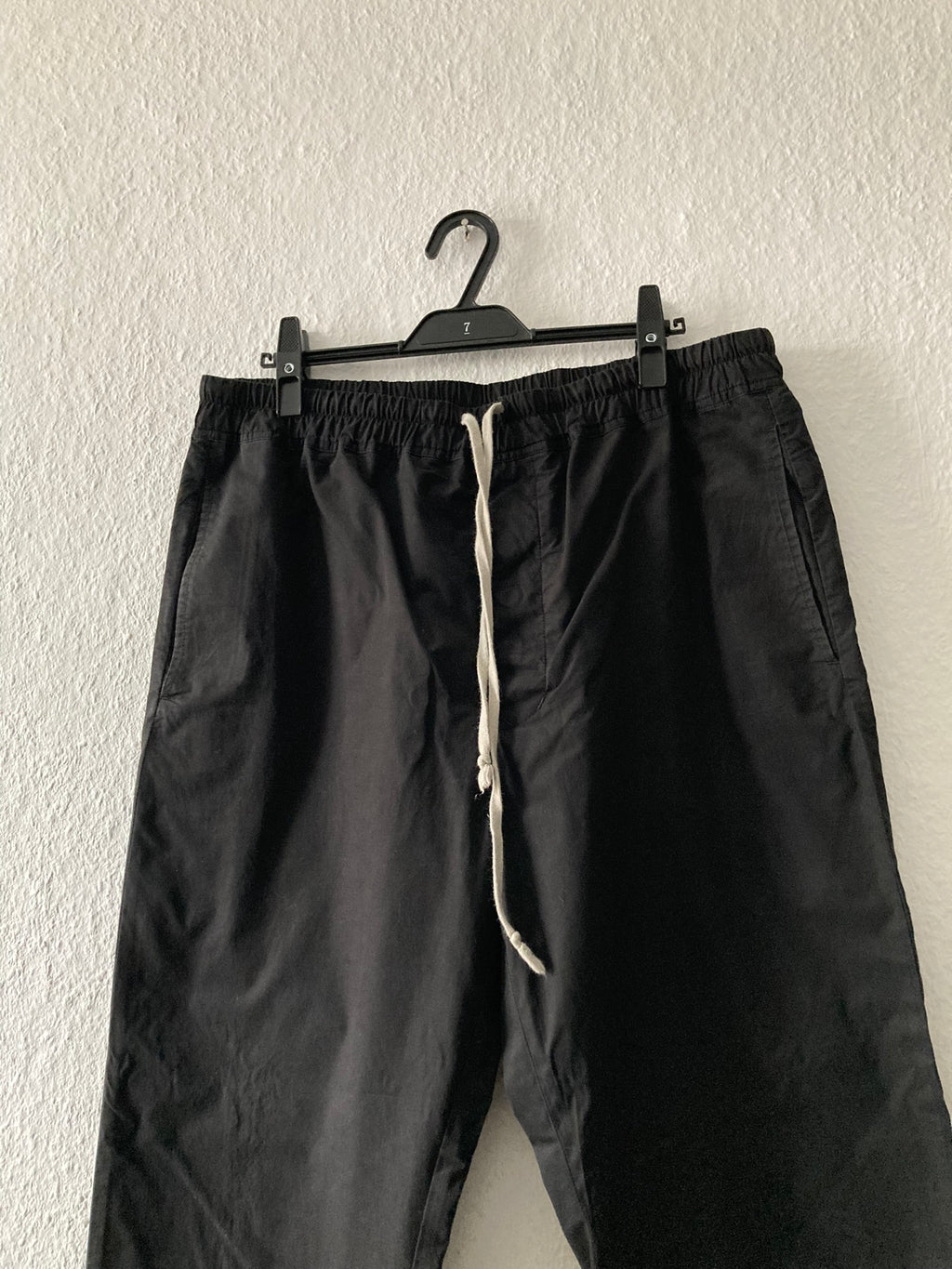 S/S 23 "EDFU" Drawstring Slim Long Pants in Black