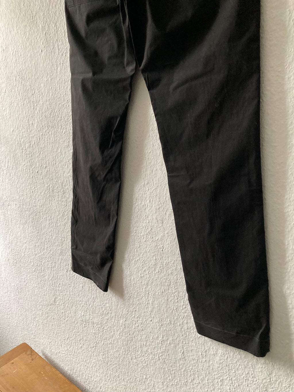 S/S 23 "EDFU" Drawstring Slim Long Pants in Black