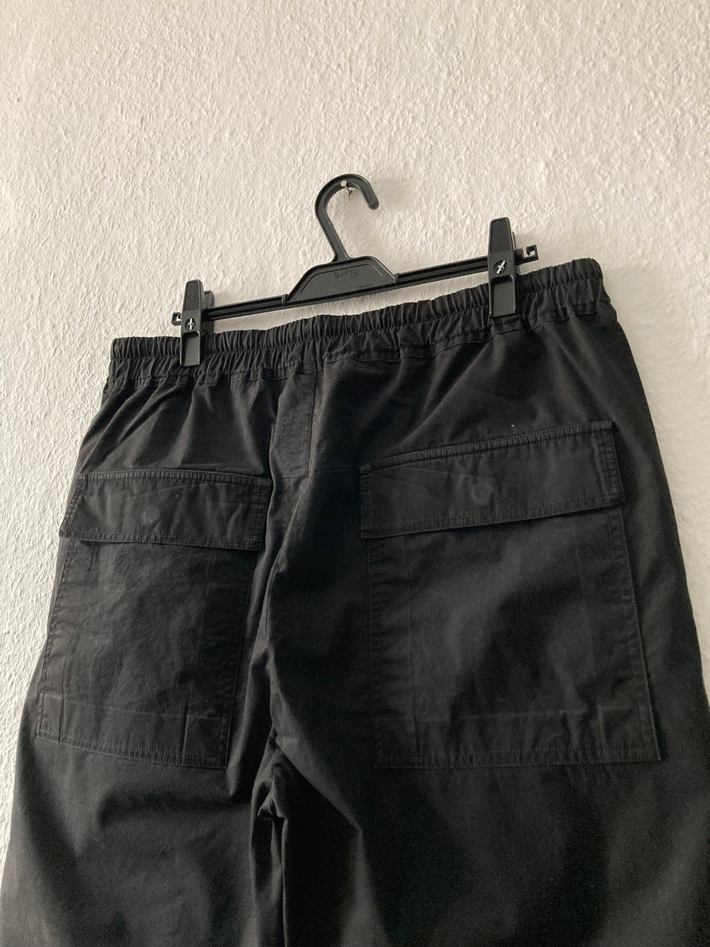 S/S 23 "EDFU" Drawstring Slim Long Pants in Black