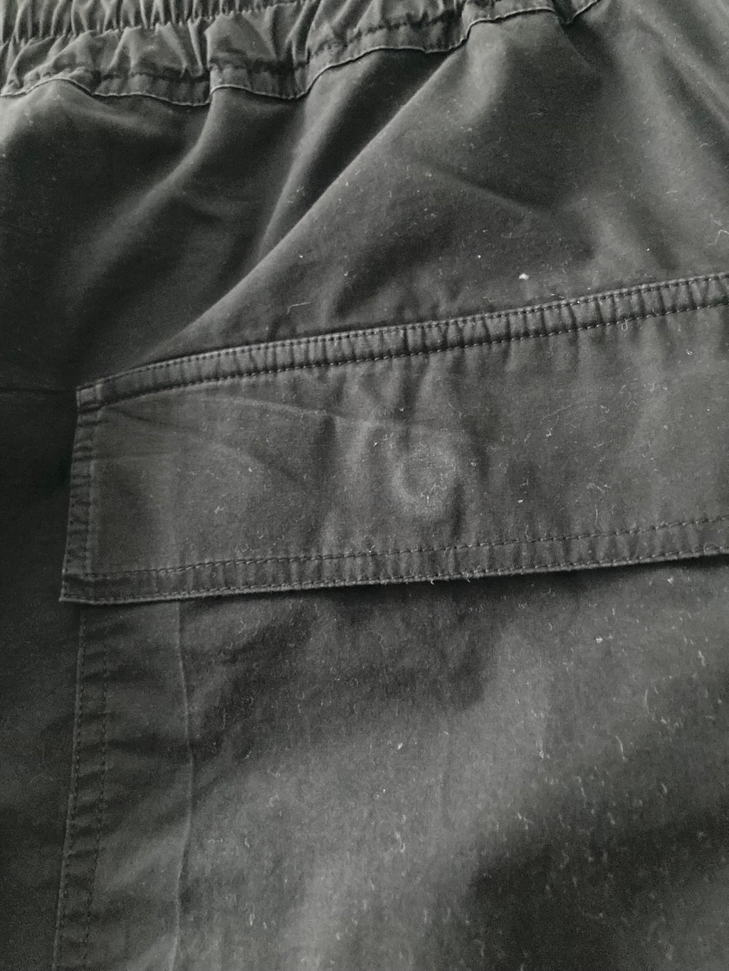 S/S 23 "EDFU" Drawstring Slim Long Pants in Black