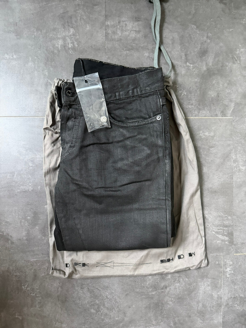 F/W 06 "DUSTULATOR" Black Wax Detroit Cut Denim Jeans Rick Owens