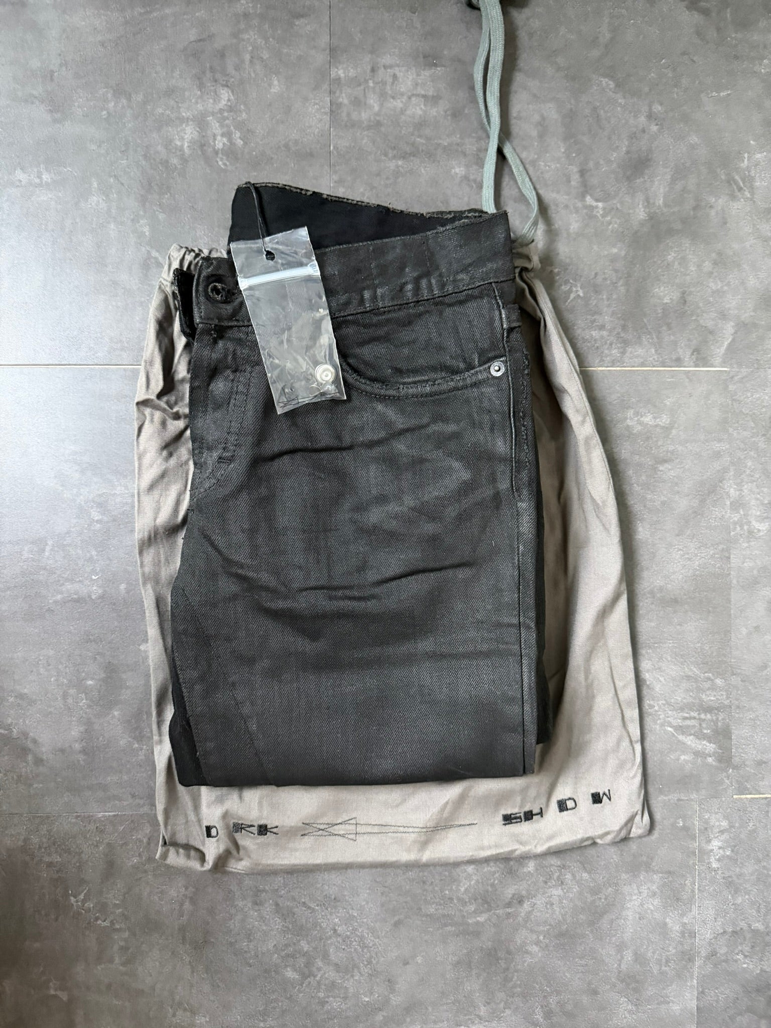 F/W 06 "DUSTULATOR" Black Wax Detroit Cut Denim Jeans Rick Owens