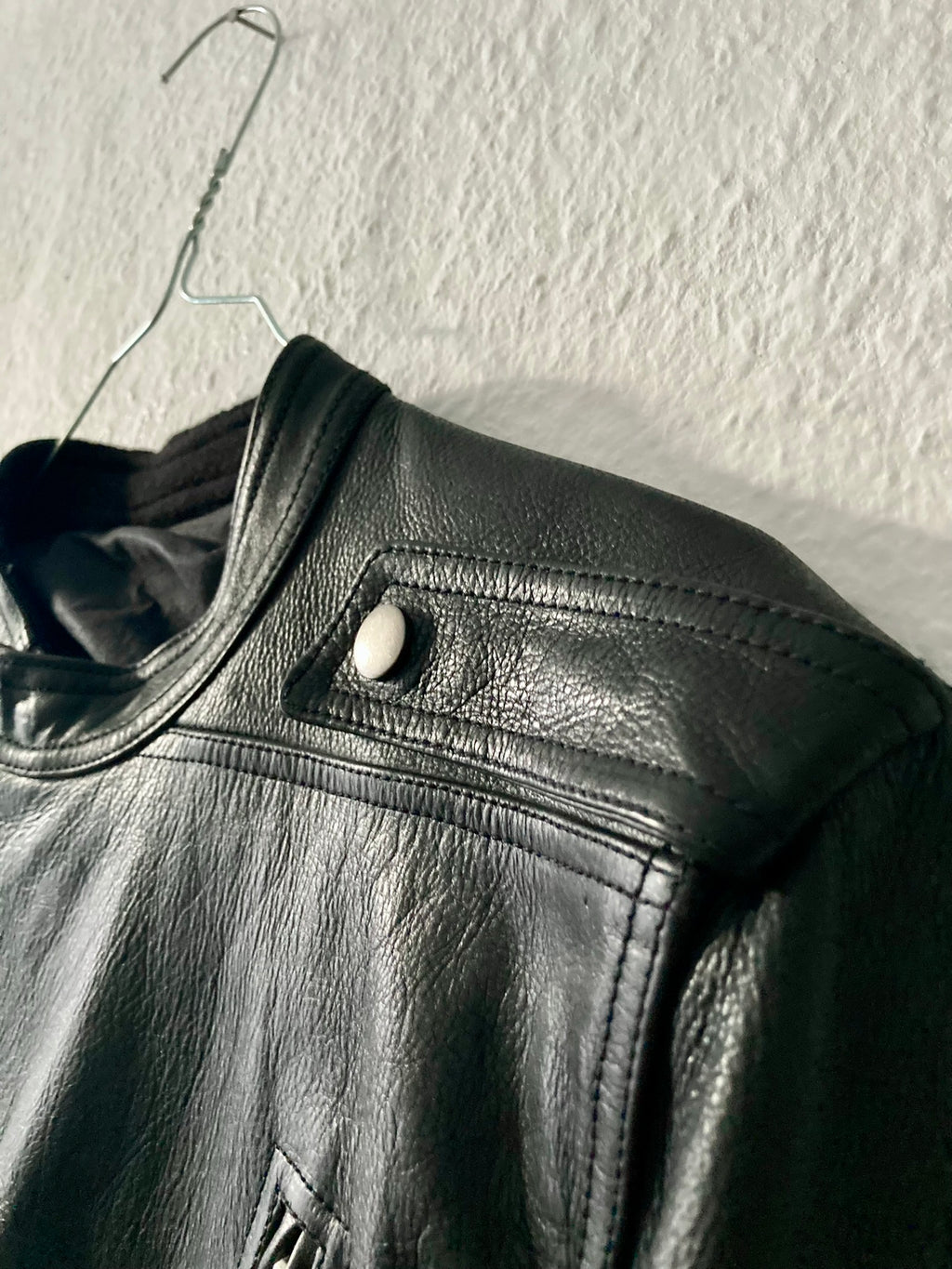 F/W 14 "MOODY" Runway Cashmere-Lined Shoulder Epaulet Leather Jacket in Black Size 50/M