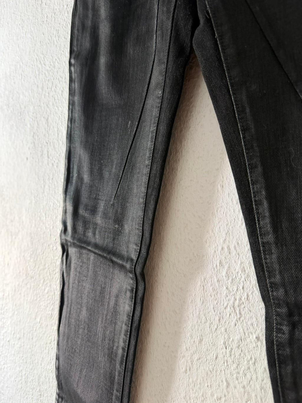 F/W 06 "DUSTULATOR" Black Wax Detroit Cut Denim Jeans Rick Owens