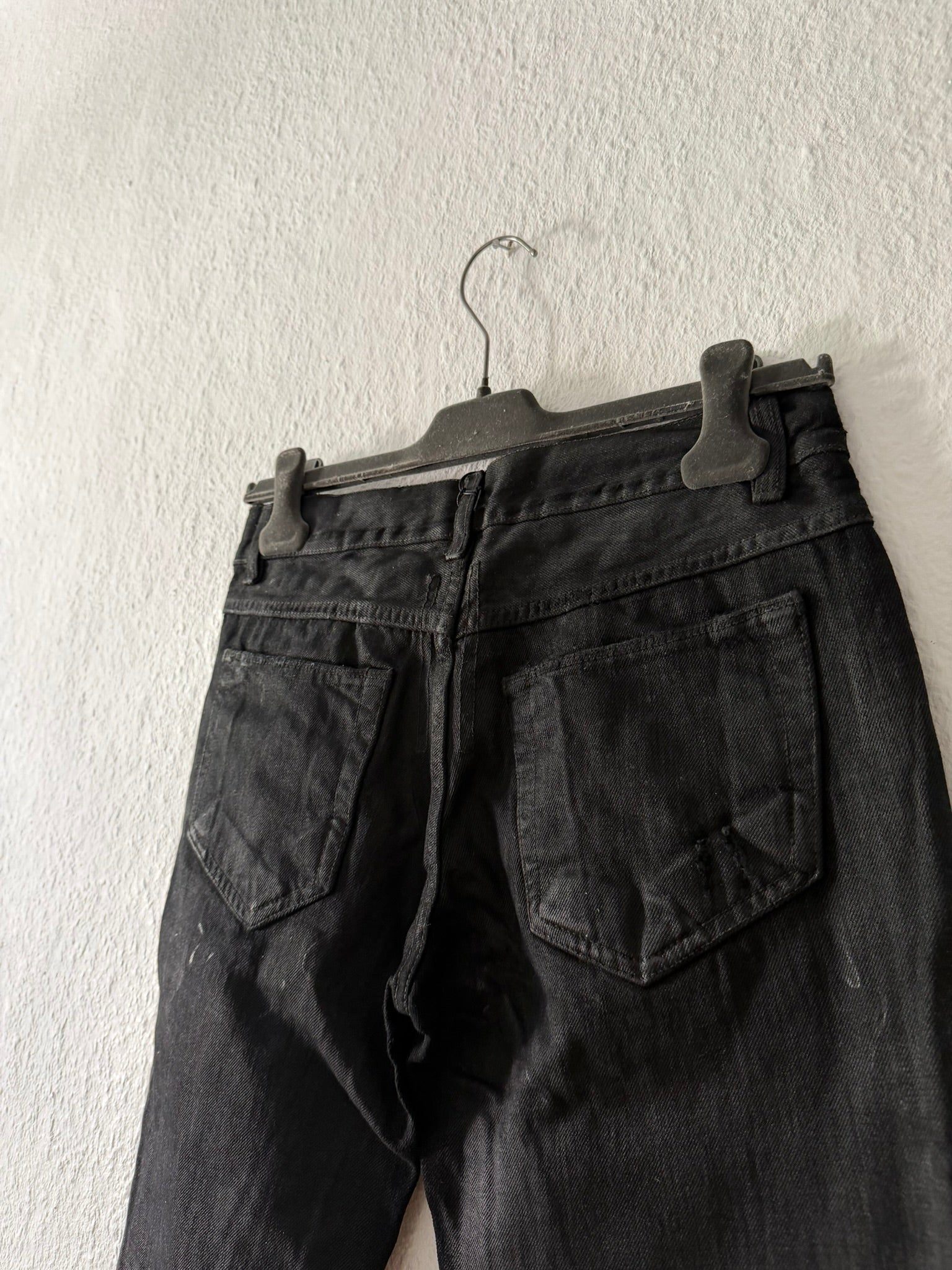 F/W 06 "DUSTULATOR" Black Wax Detroit Cut Denim Jeans Rick Owens