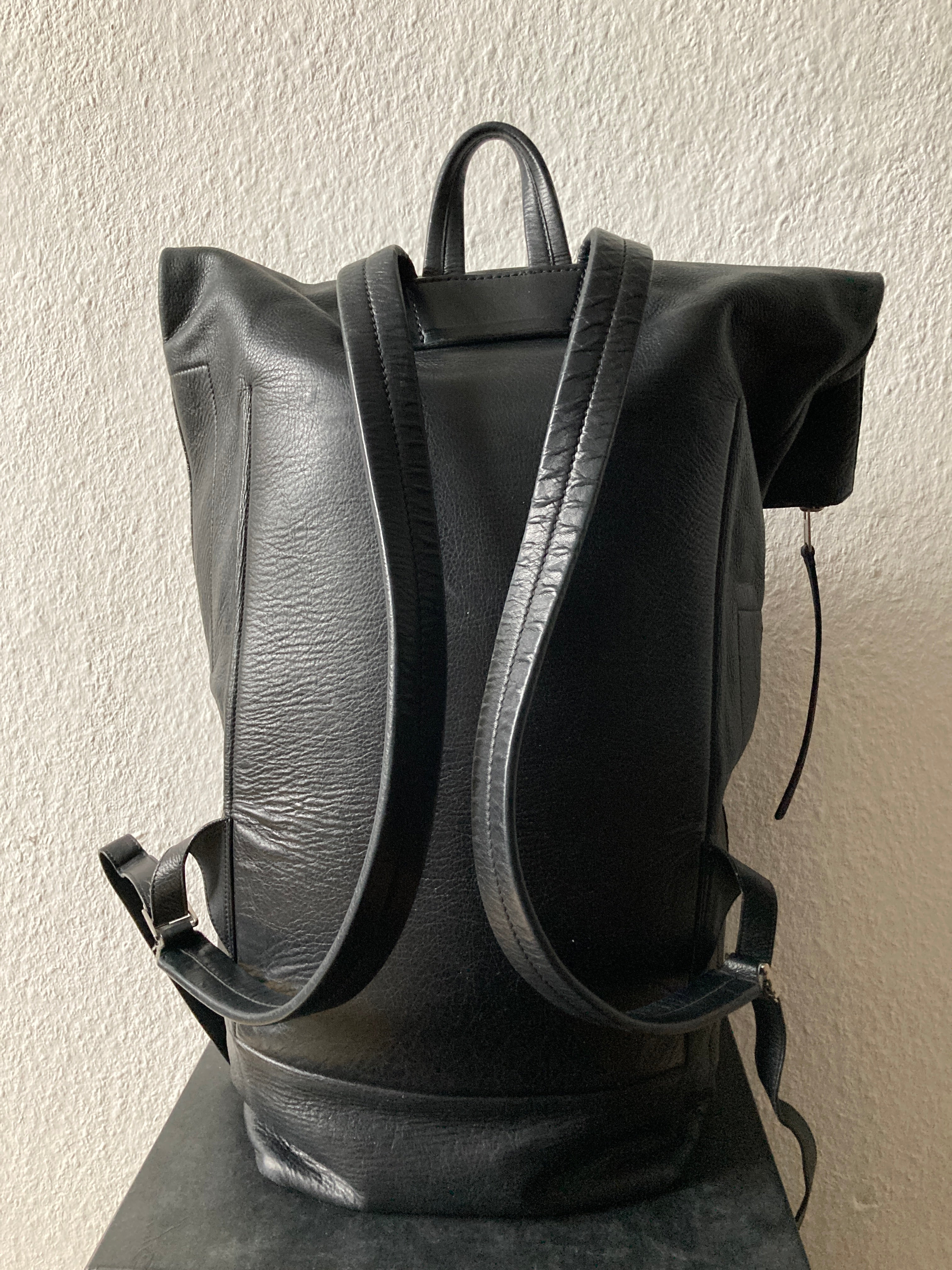 S/S 18 "DIRT" Large Black Duffle Calf Leather Backpack Rick Owens