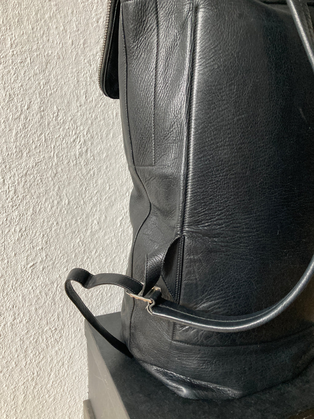 S/S 18 "DIRT" Large Black Duffle Calf Leather Backpack Rick Owens