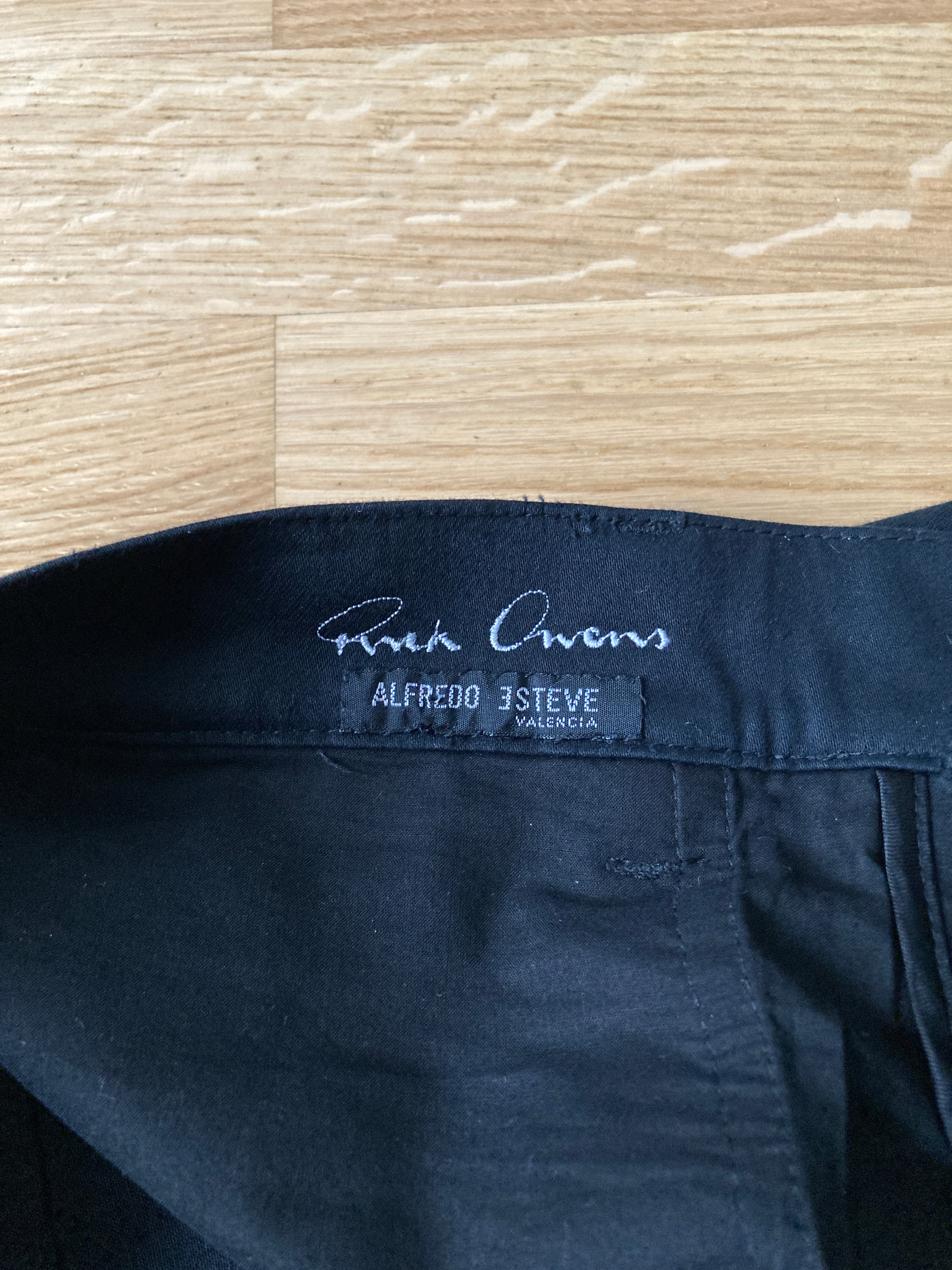 F/W 08 "STAG" Frayed Hem Black Cotton Trousers Rick Owens M