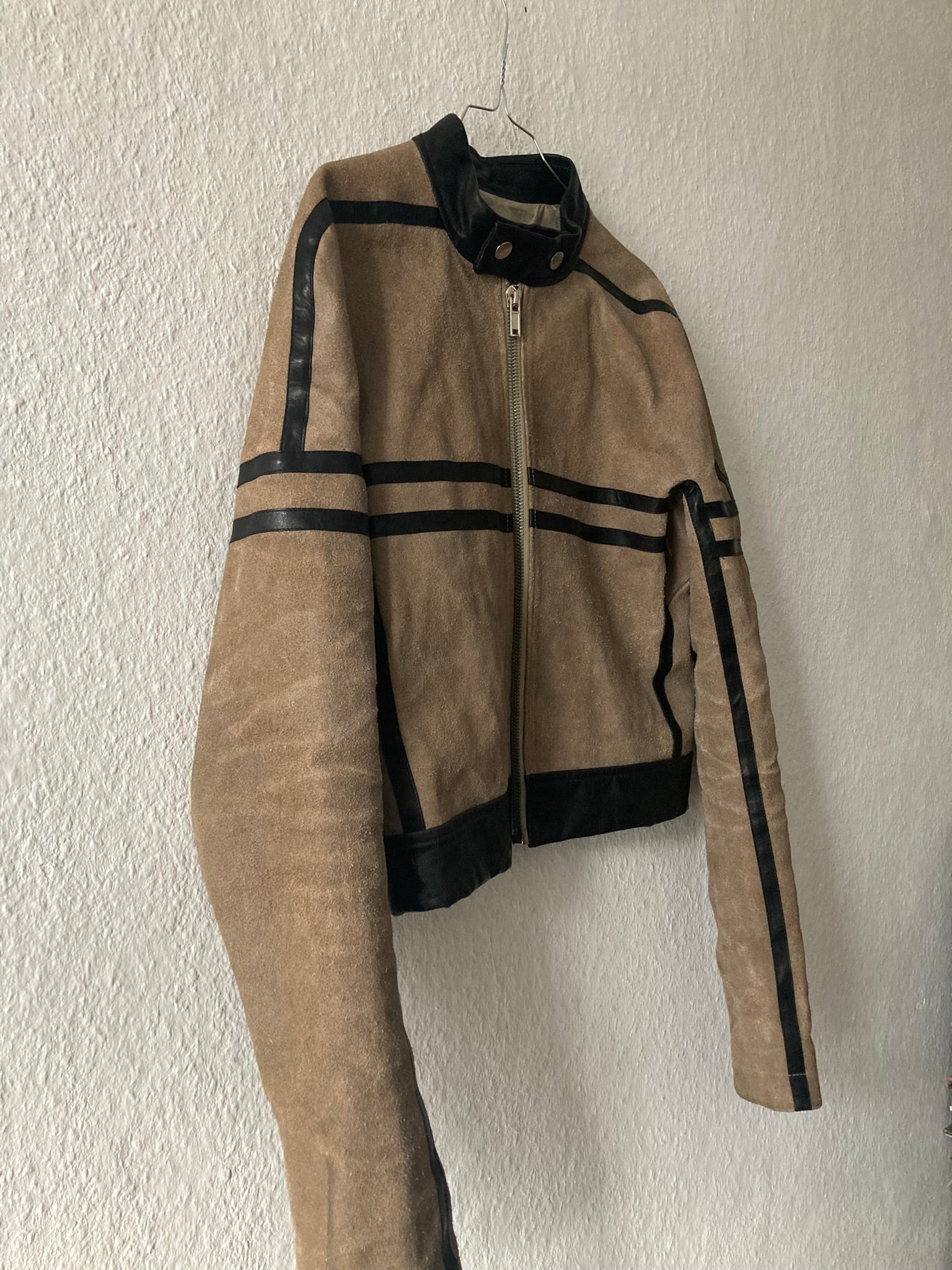 F/W 12 "MOUNTAIN" Cropped Runway Suede Calf Leather Jacket in Black & Pearl Size 52/L