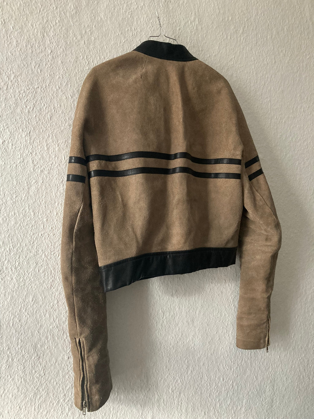 F/W 12 "MOUNTAIN" Cropped Runway Suede Calf Leather Jacket in Black & Pearl Size 52/L