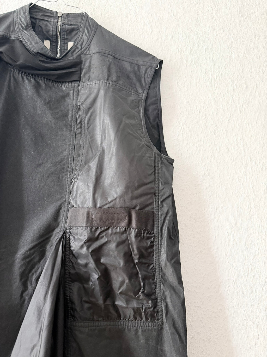 S/S 15 "FAUN" Waxed Sample Kangaroo Leather Pocket Tank Top M