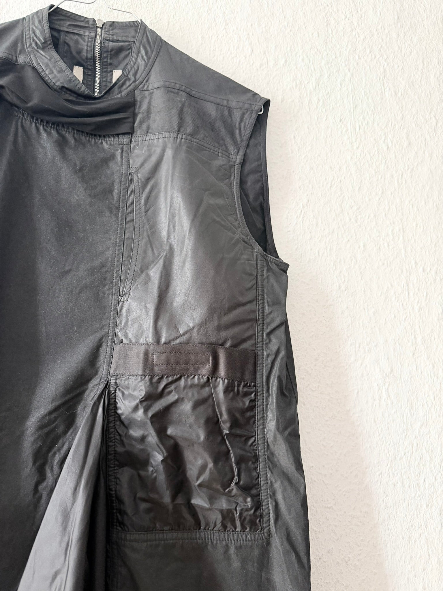 S/S 15 "FAUN" Waxed Sample Kangaroo Leather Pocket Tank Top M