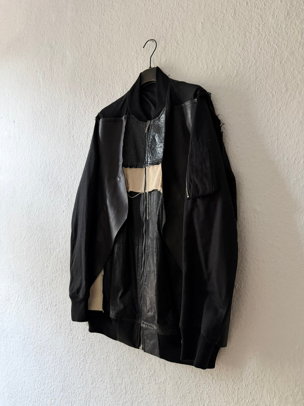 S/S 16「CYCLOPS」ランウェイ パッチワーク ボンバージャケット ブラック/ナチュラル サイズ 50/M