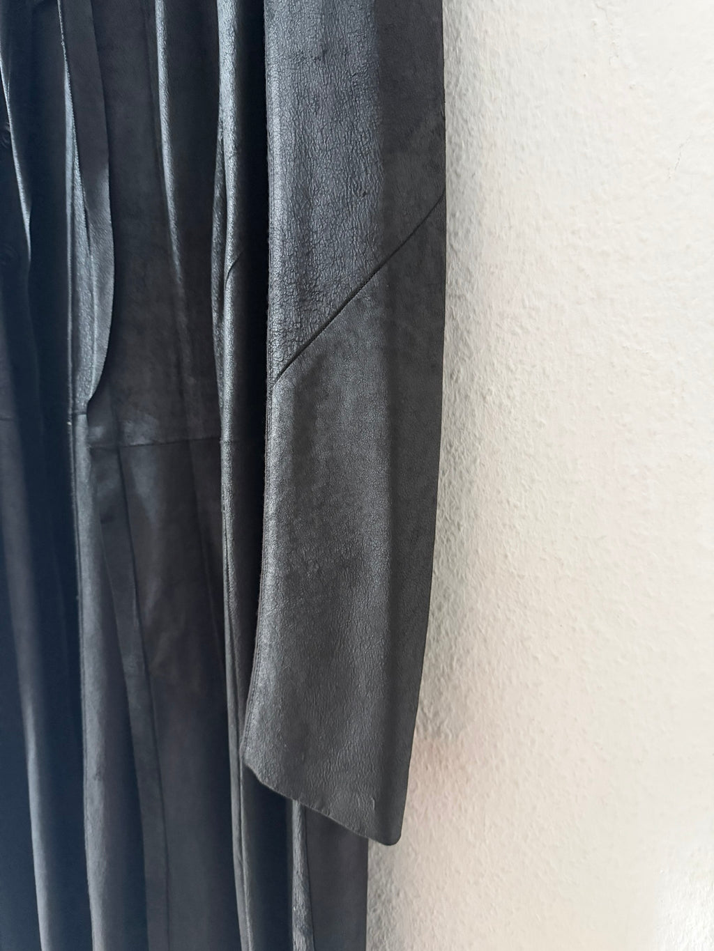 S/S 13 "ISLAND" Black Blistered Lamb Leather Coat Rick Owens L/XL