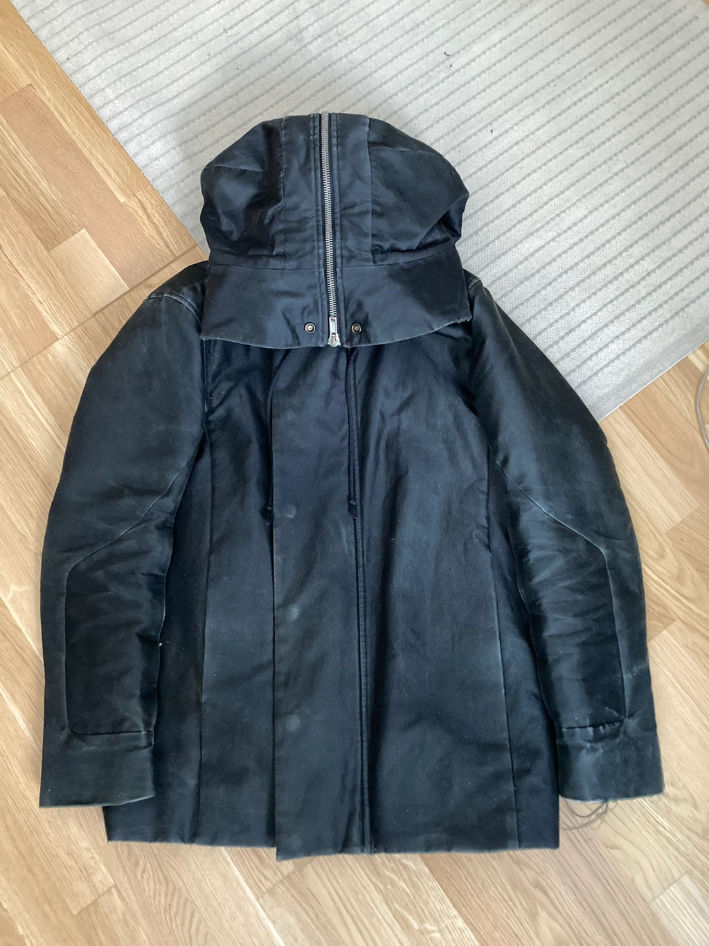 F/W 09 "CRUST" Runway Silk Exploder Jacket in Black and Size M