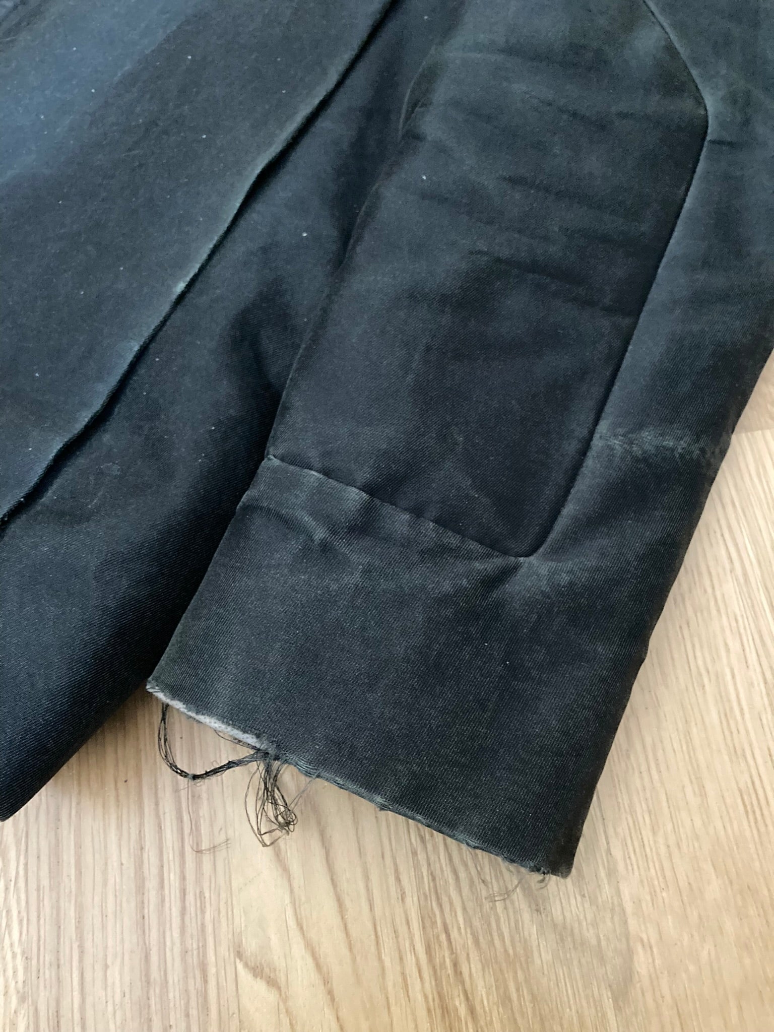 F/W 09 "CRUST" Runway Silk Exploder Jacket in Black and Size M