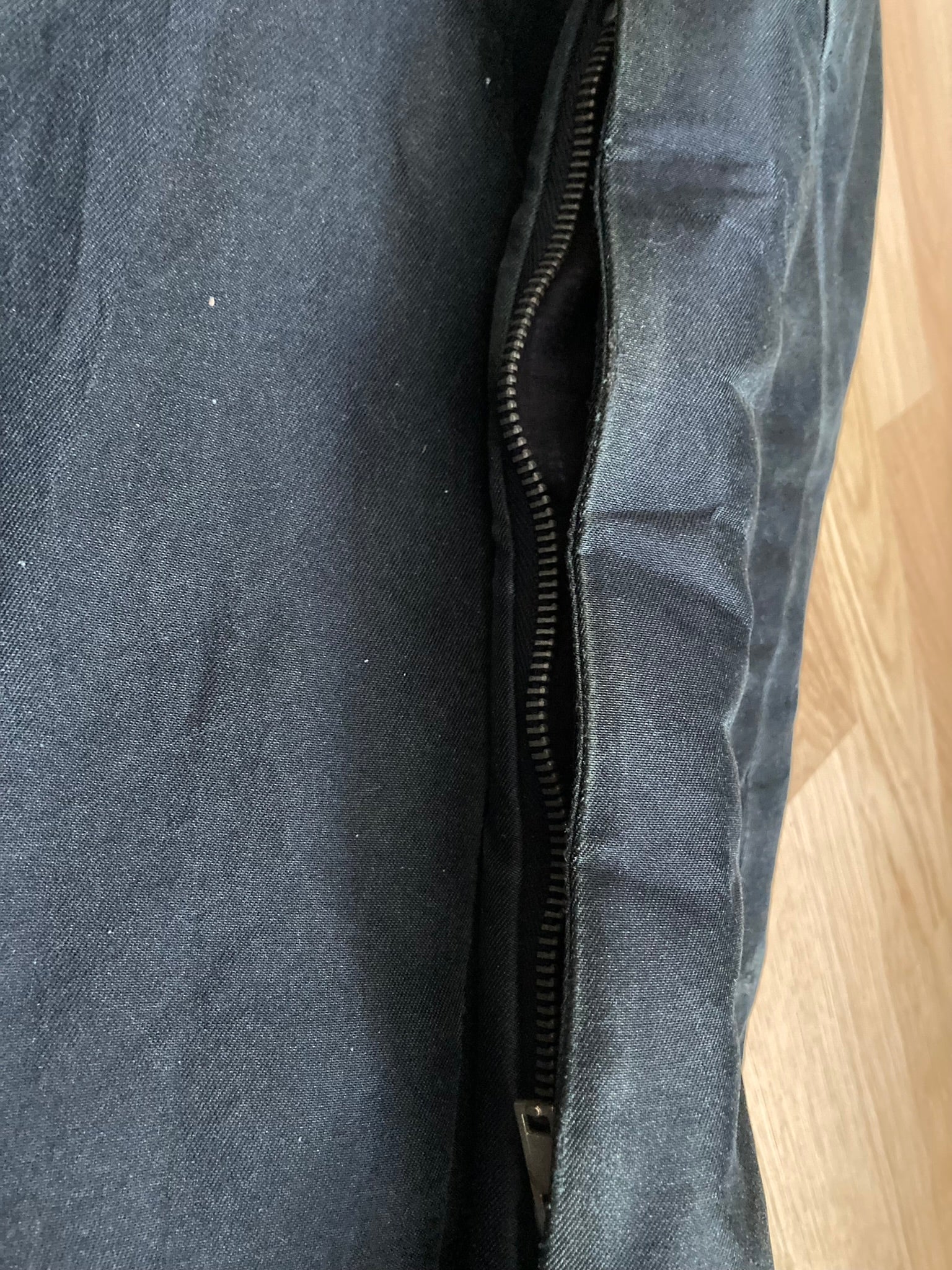 F/W 09 "CRUST" Runway Silk Exploder Jacket in Black and Size M