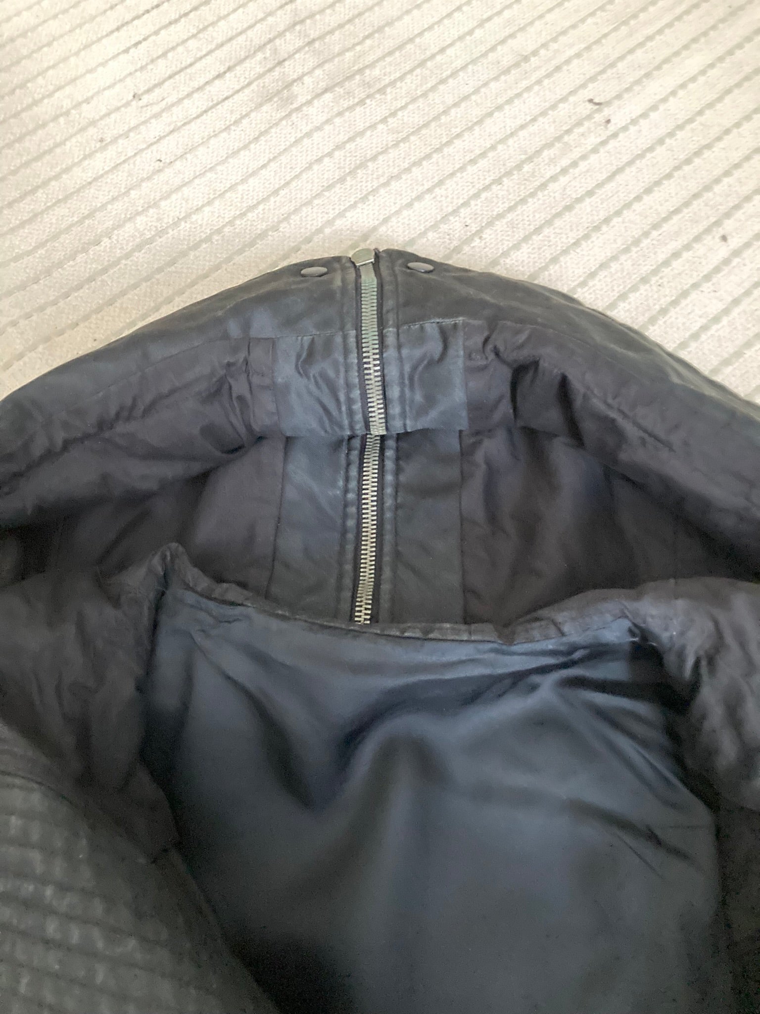 F/W 09 "CRUST" Runway Silk Exploder Jacket in Black and Size M