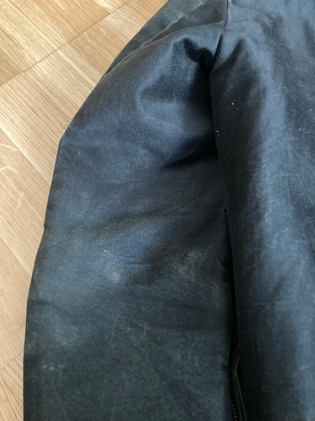 F/W 09 "CRUST" Runway Silk Exploder Jacket in Black and Size M