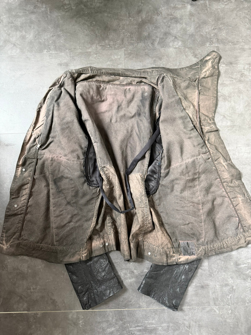 F/W 11 "LIMO" Waxed Mudcloth Slave Jacket w. Lamb Leather Sleeves Rick Owens