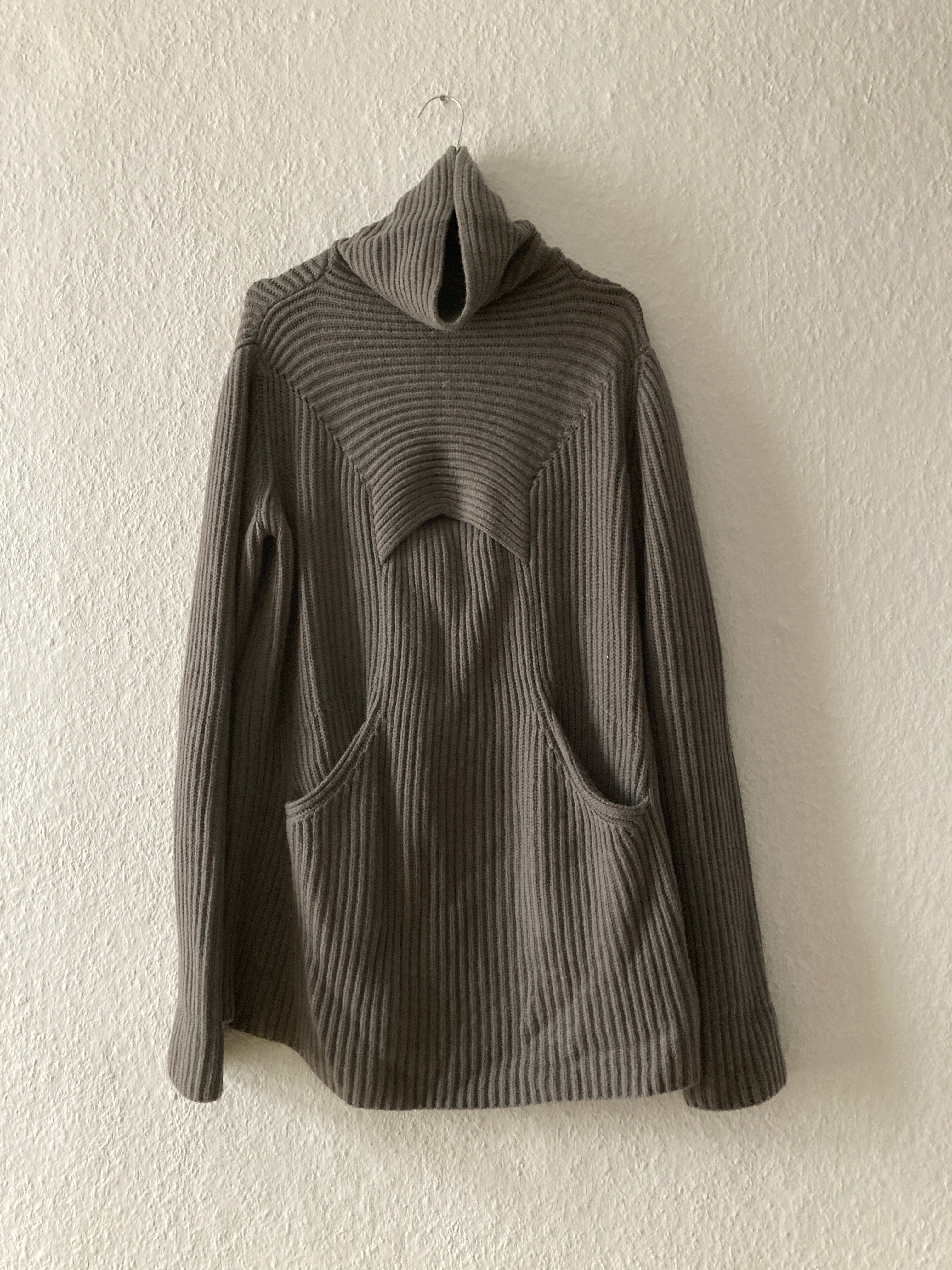 F/W 10 "GLEAM" Runway Alpaca Turtleneck Rick Owens M