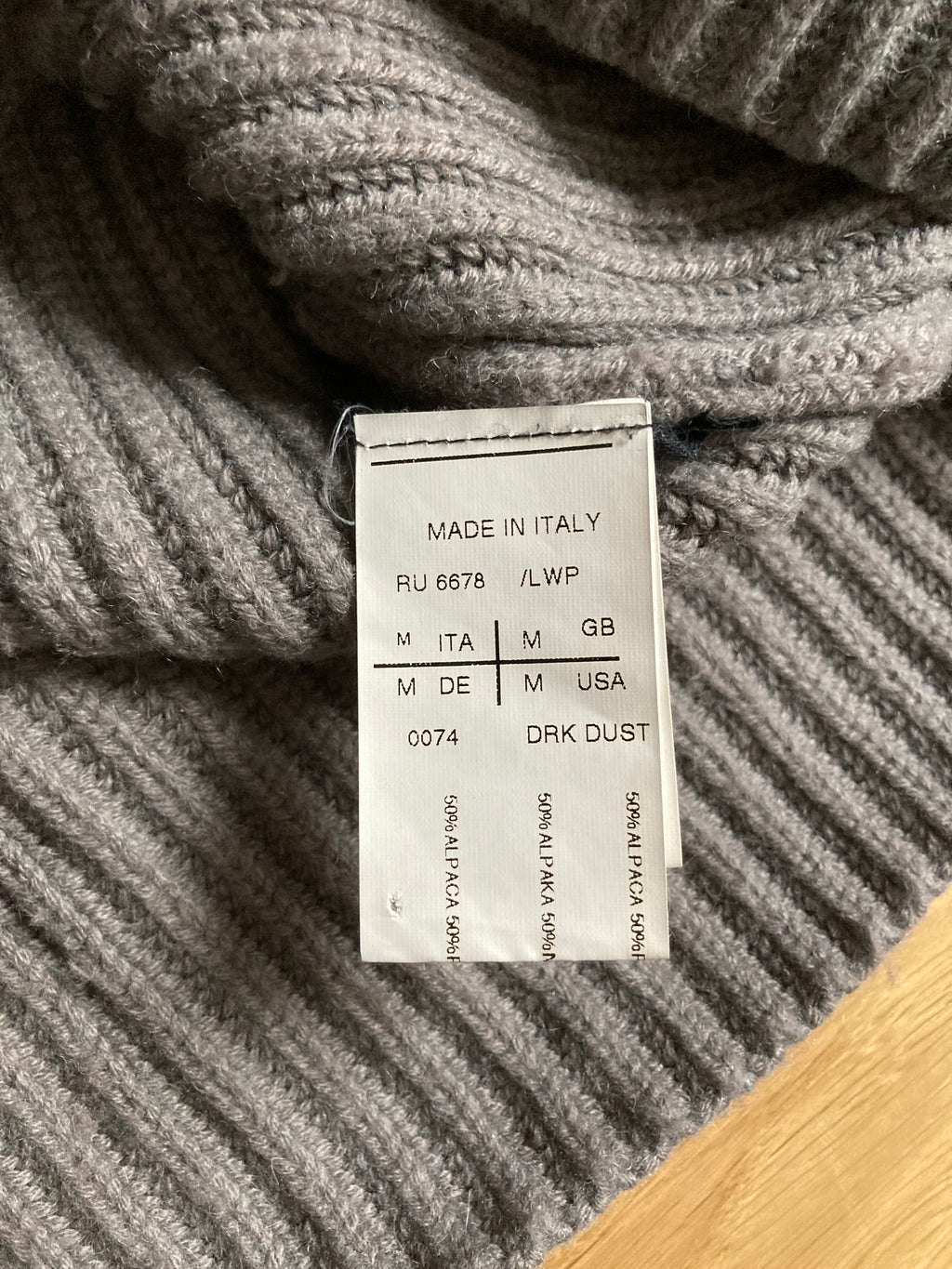 F/W 10 "GLEAM" Runway Alpaca Turtleneck Rick Owens M