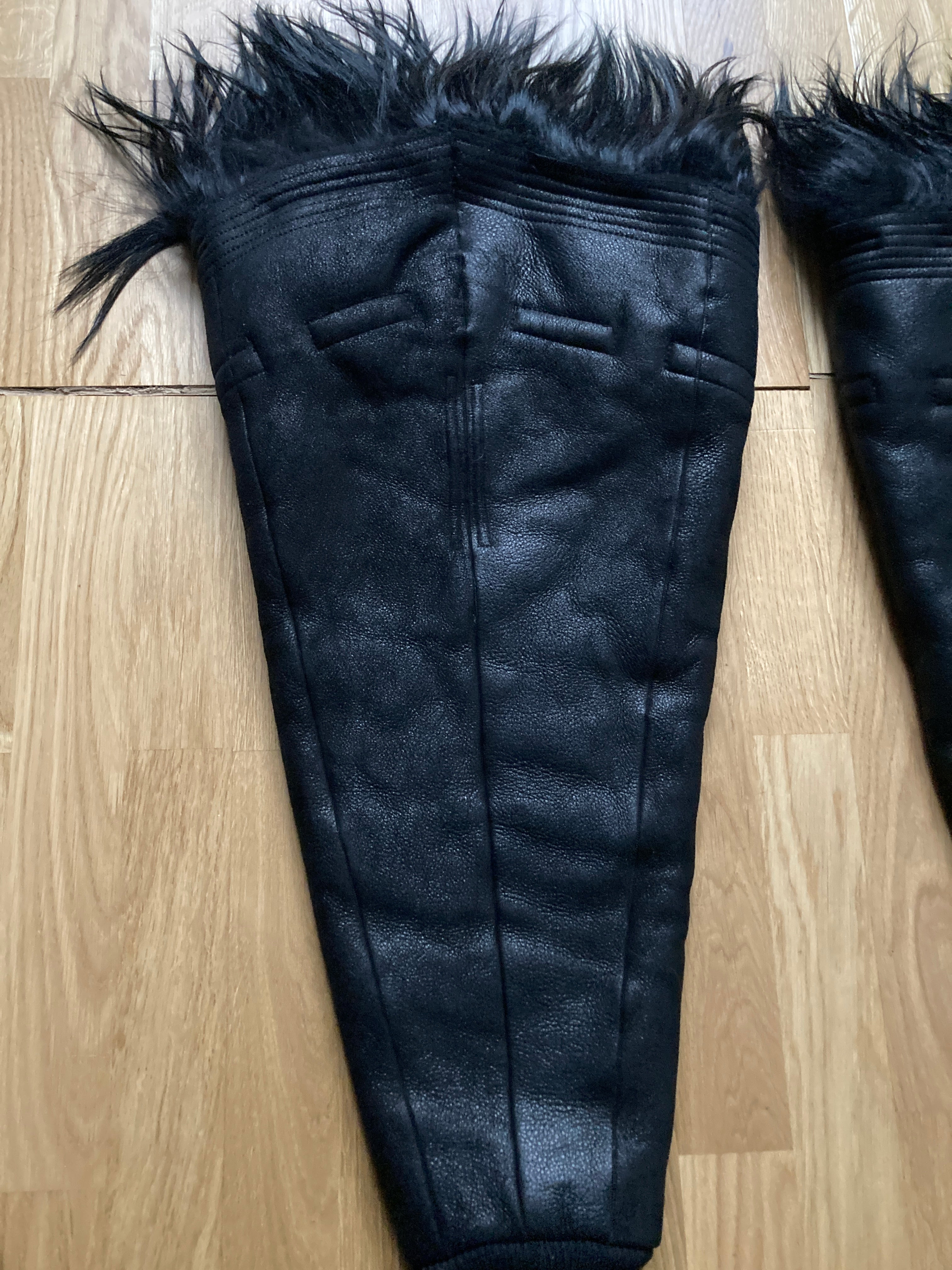 F/W 22 “STROBE” Sample Shearling Leather Goat Hair Gauntlets Rick Owens