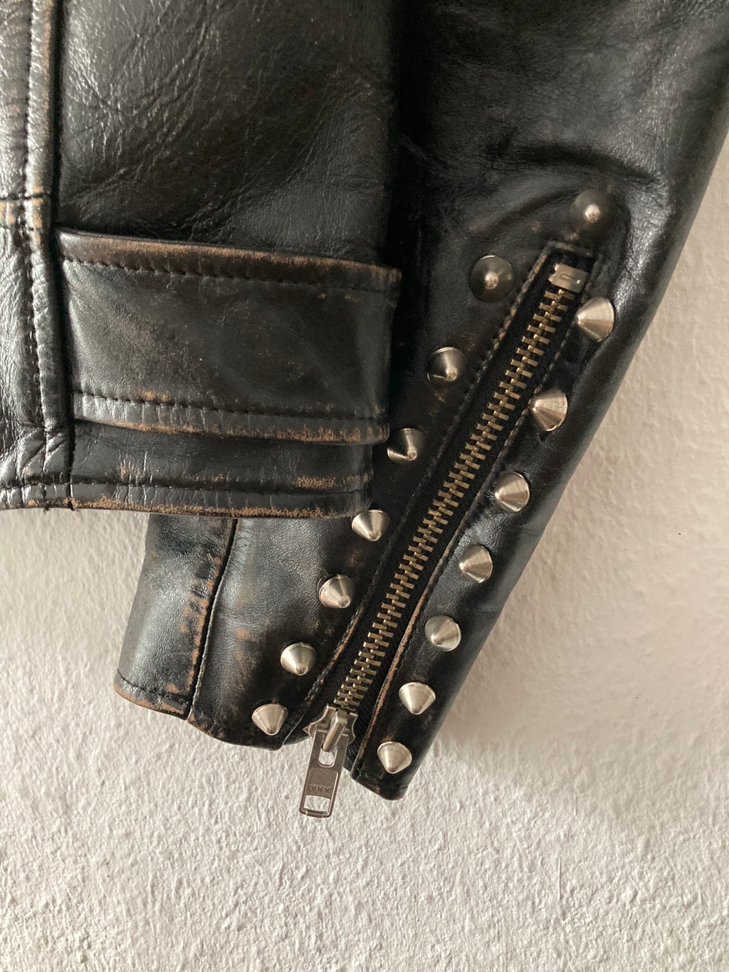 Blackmeans Limited Edition Studded Sid Vicious Cow Leather Biker Jacket in Black Size XL