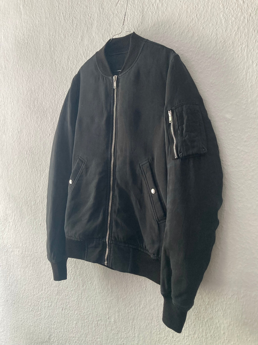 F/W 16 "MASTODON" Silk Goose Down-Filled MA-1 Bomber Jacket in Black